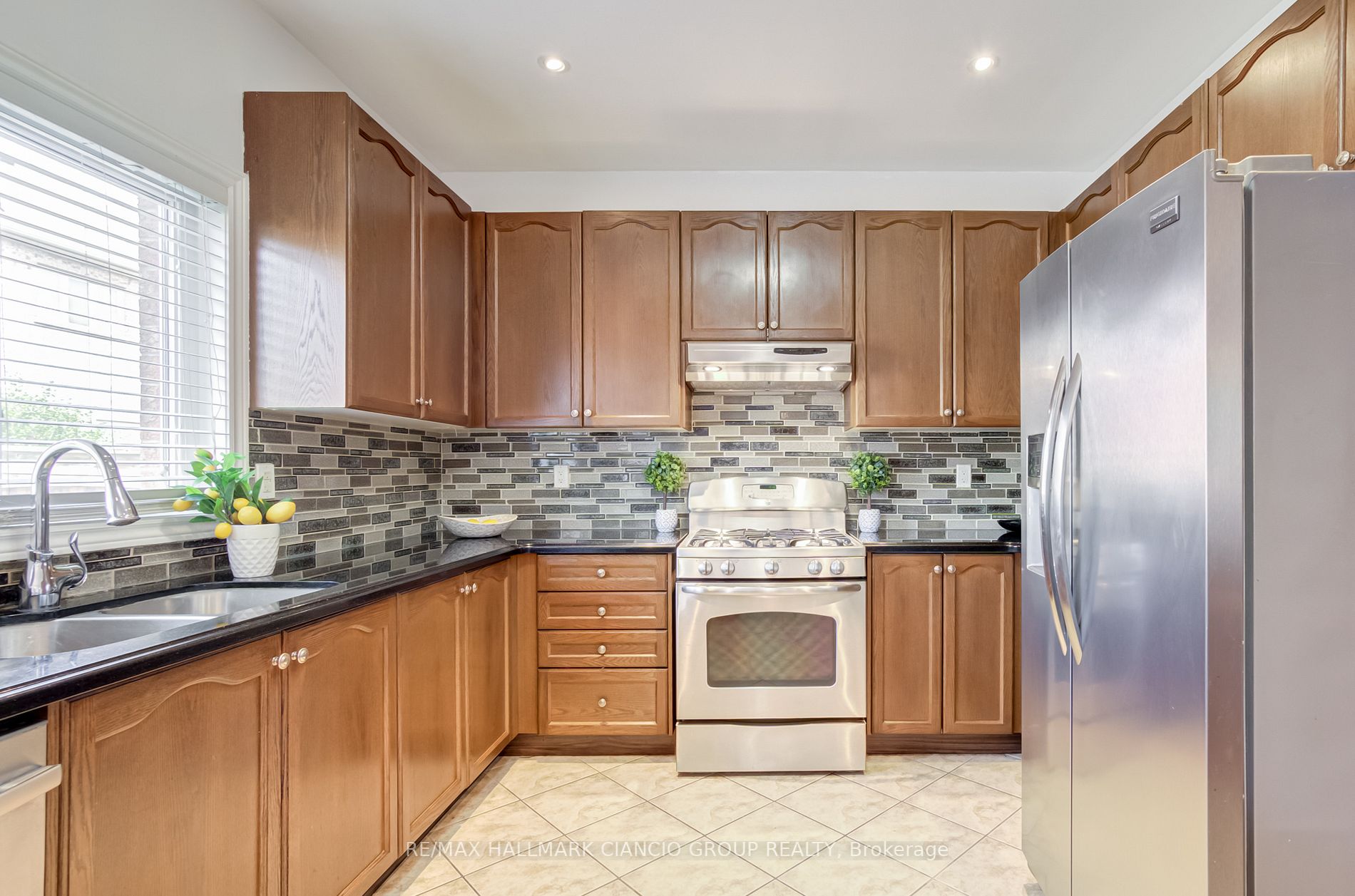50 Bartsview Circ