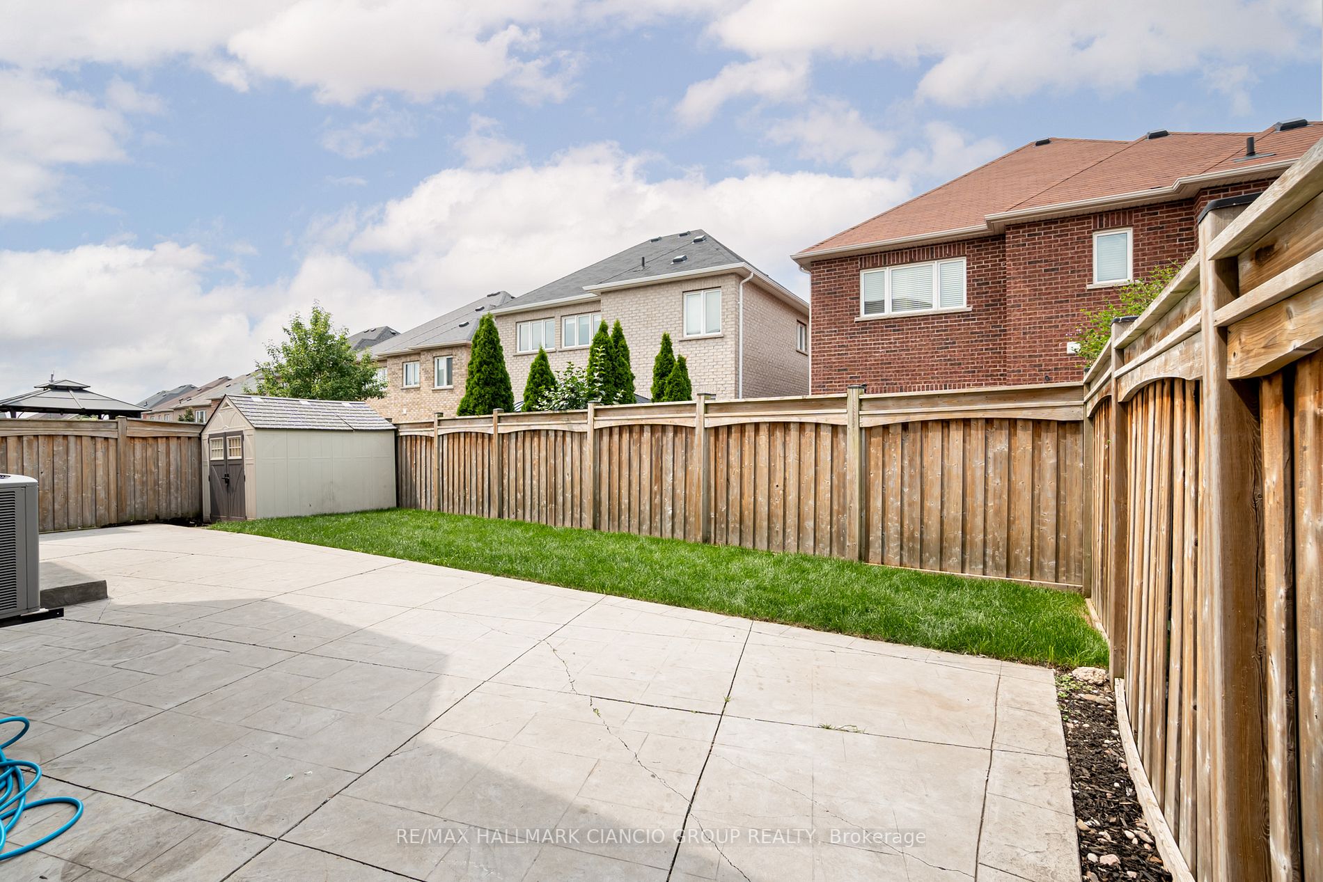 50 Bartsview Circ