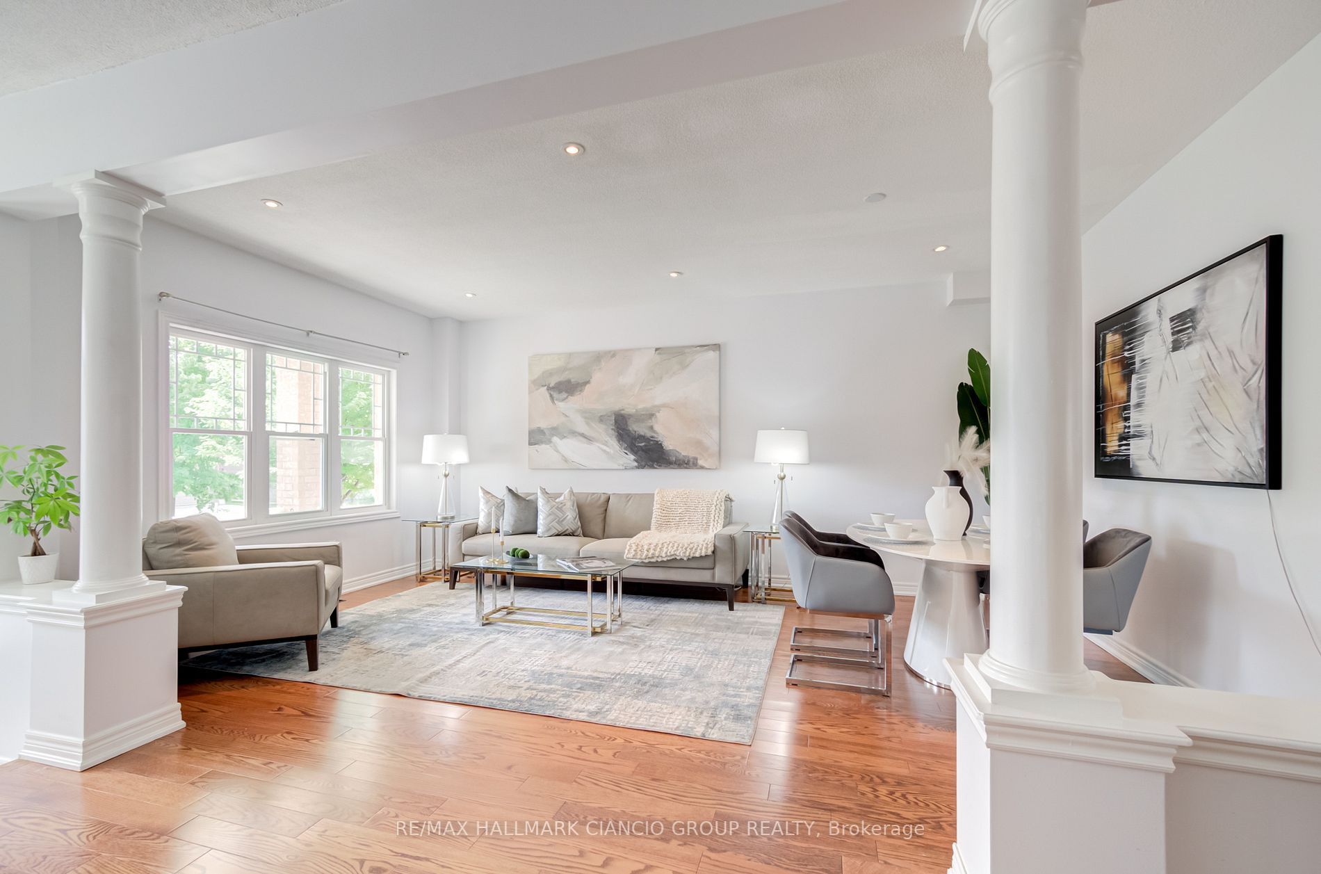 50 Bartsview Circ