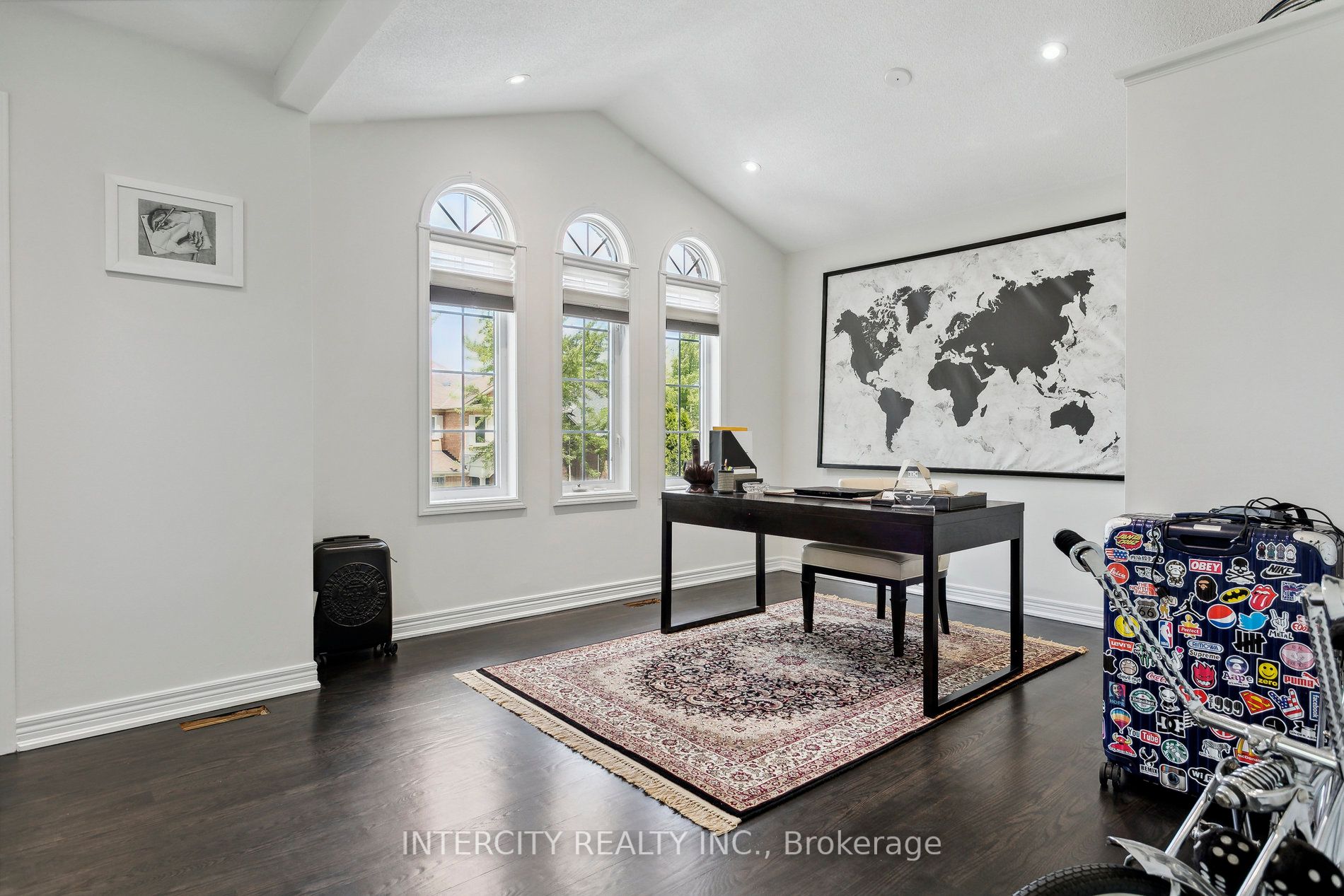 143 Monterey Rd