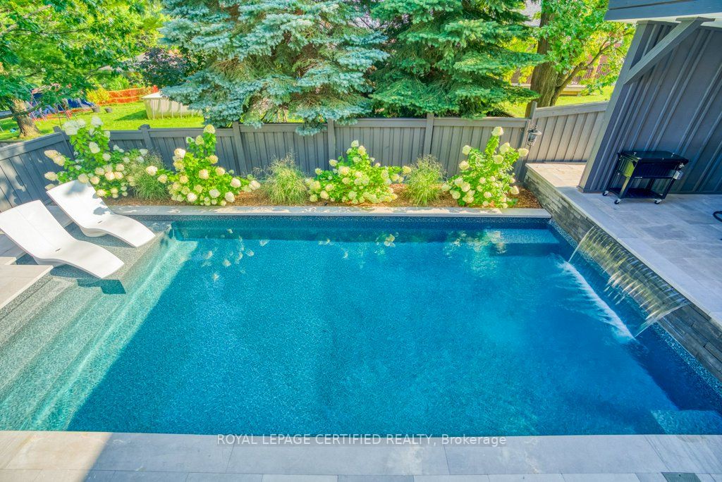 97 Gardiner Drive