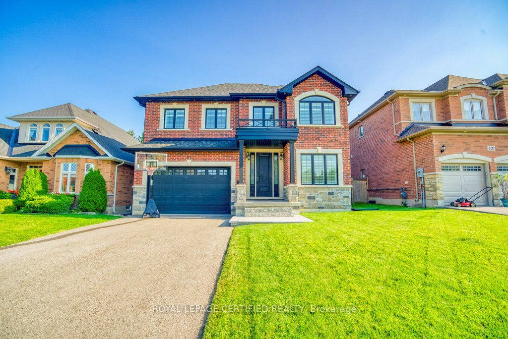 97 Gardiner Dr