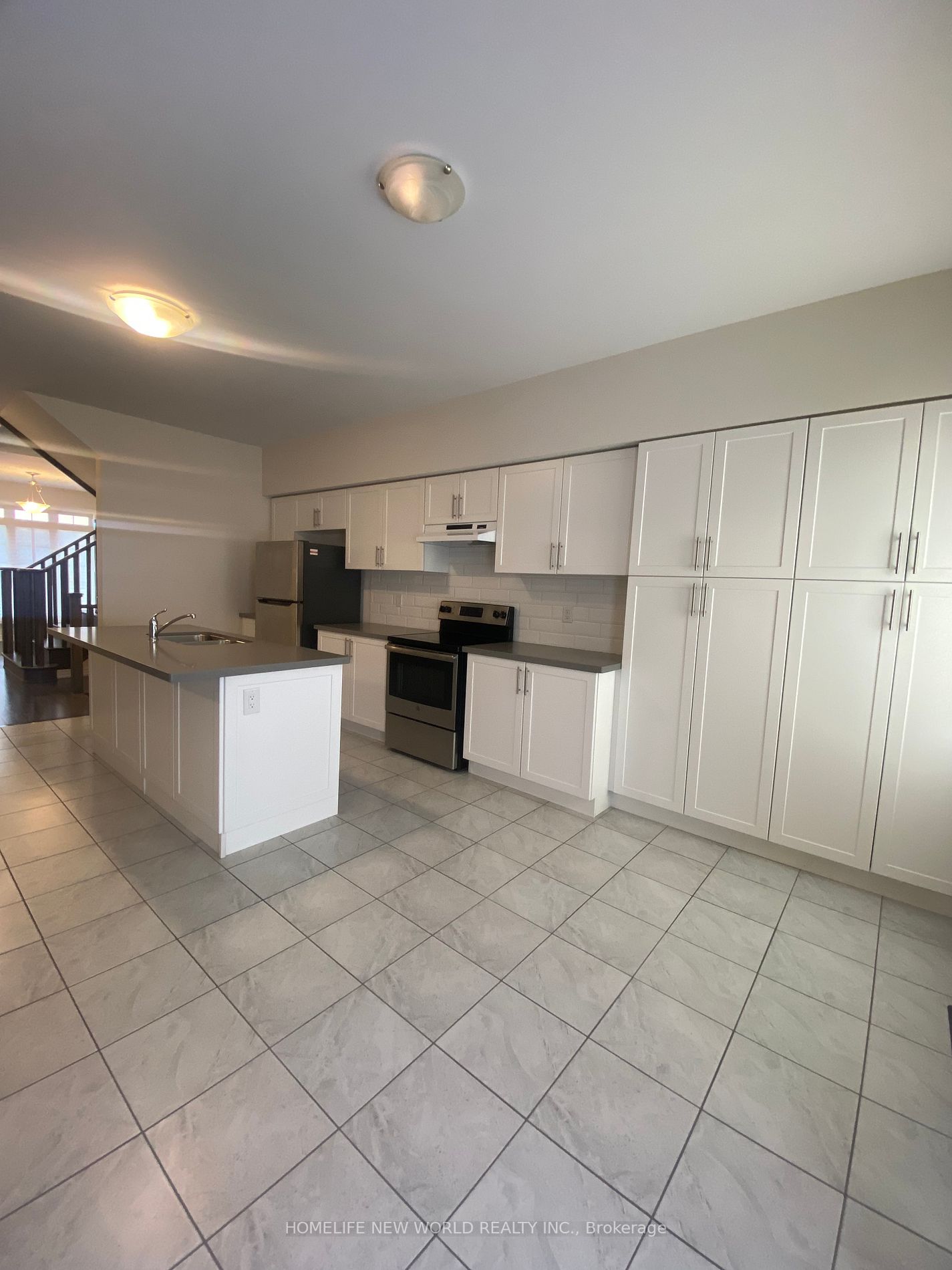75 Knapton Dr