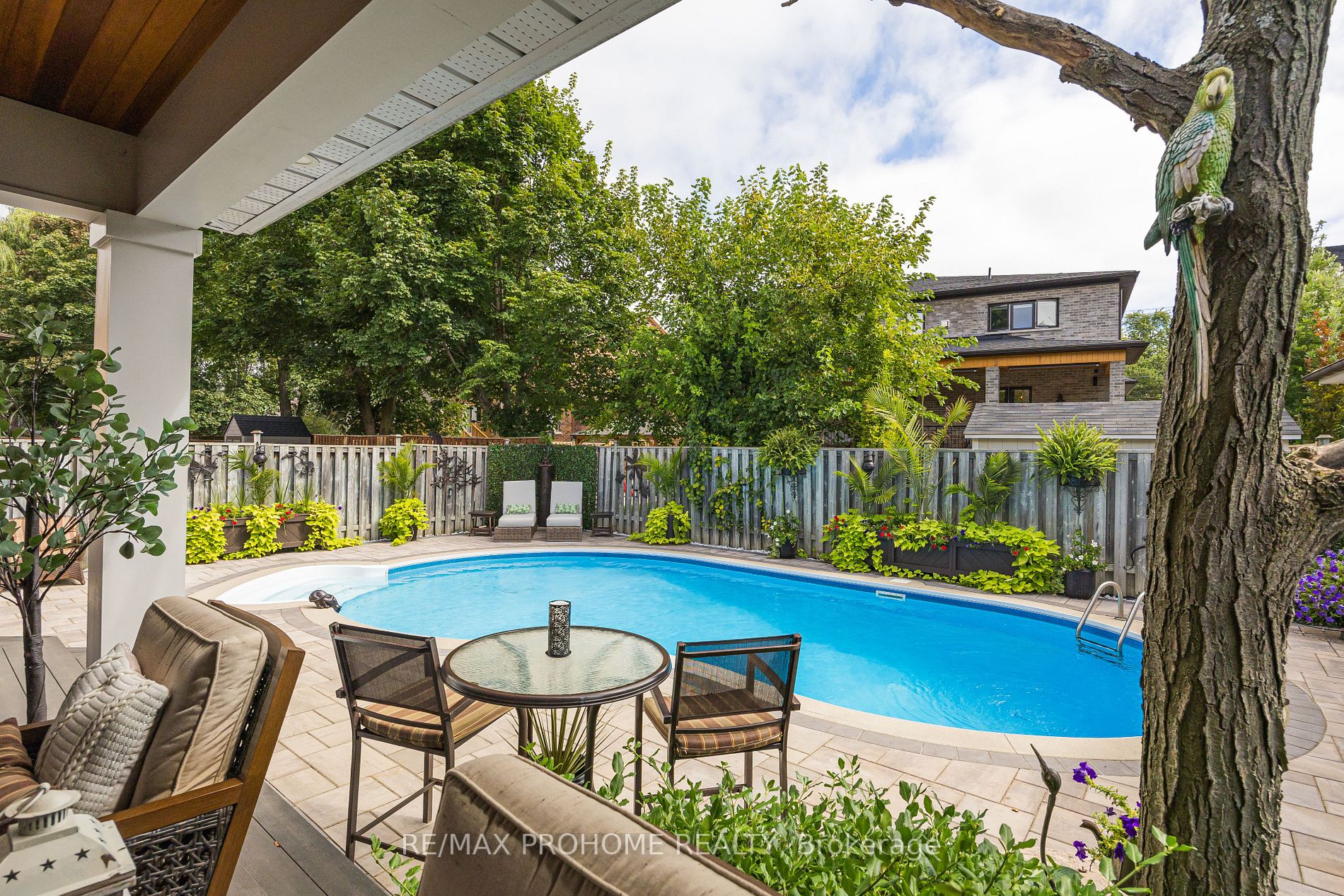 42 Foundry Cres