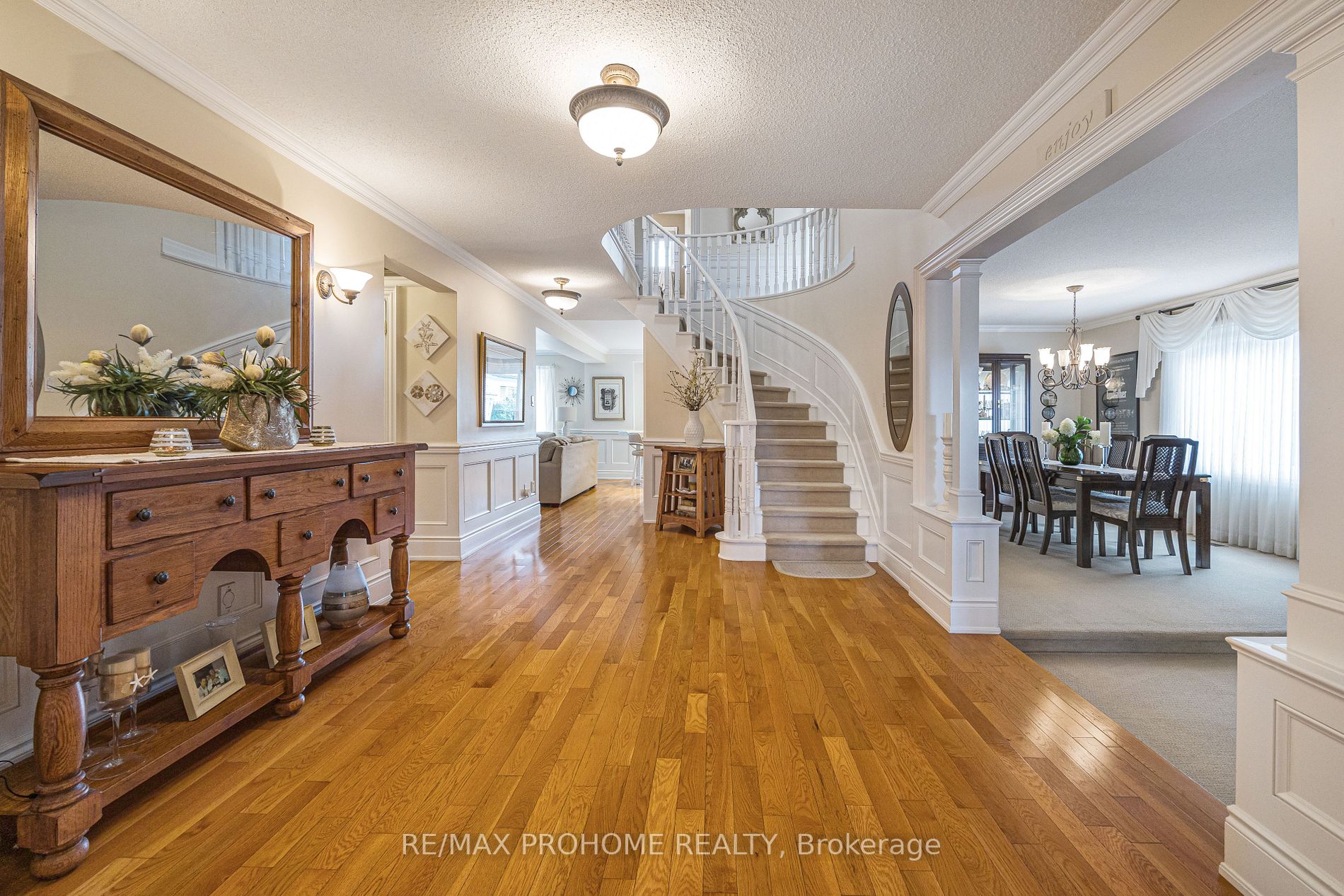 42 Foundry Cres