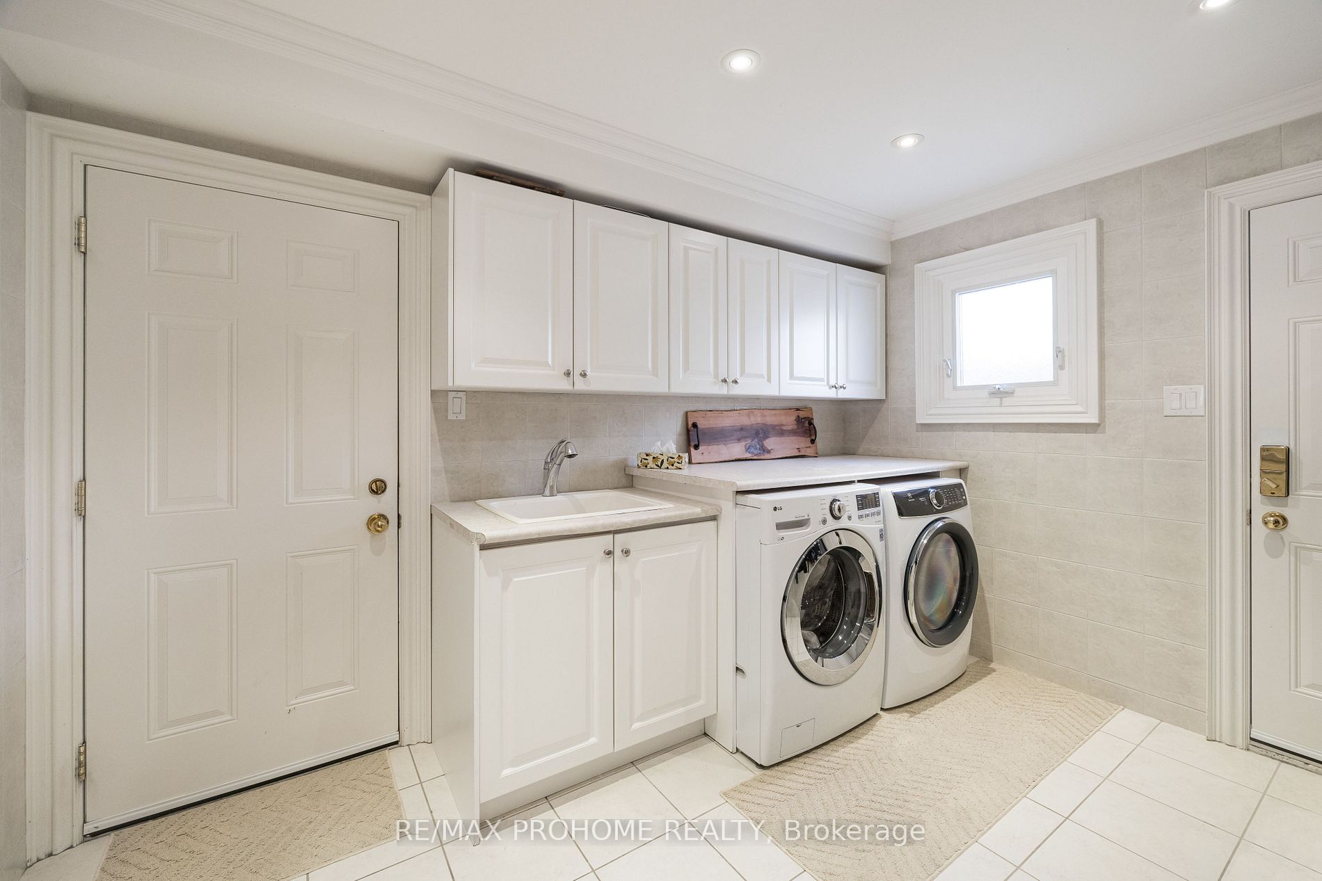 42 Foundry Cres