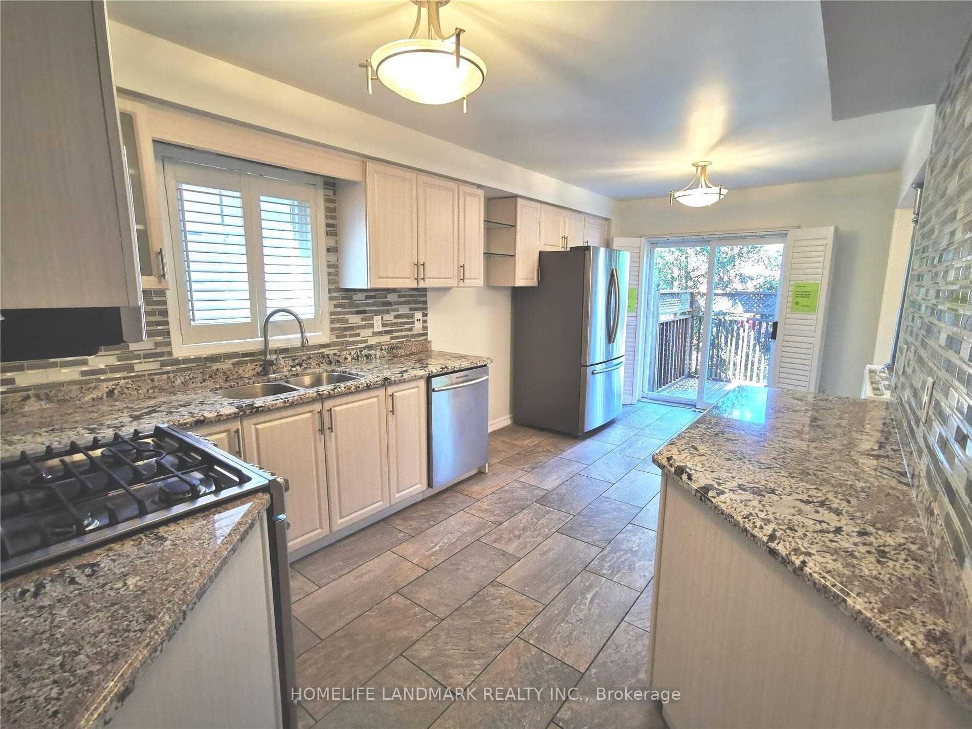 135 Stonebriar Dr