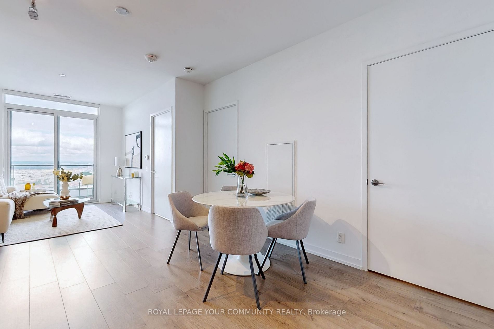 950 Portage Pkwy, #4501