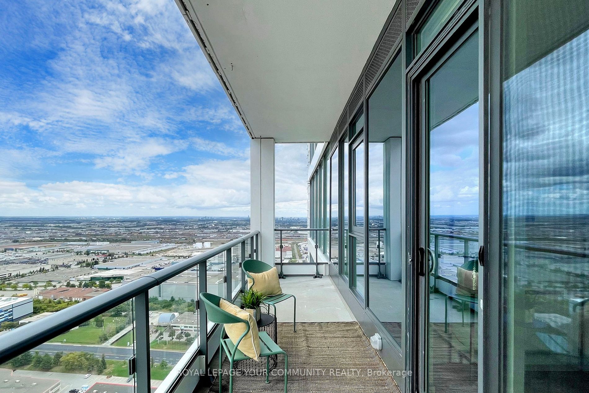 950 Portage Pkwy, #4501