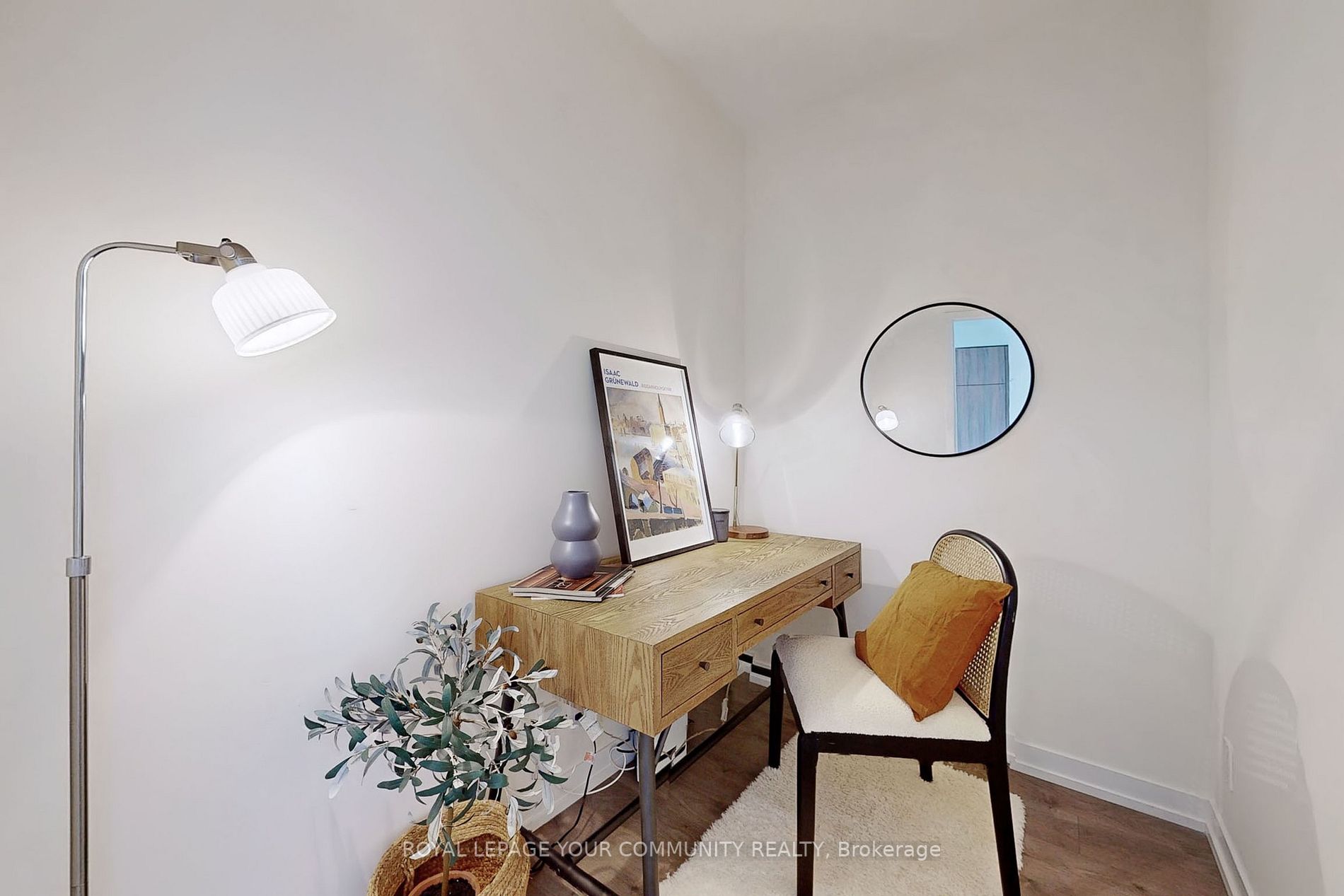 950 Portage Pkwy, #4501