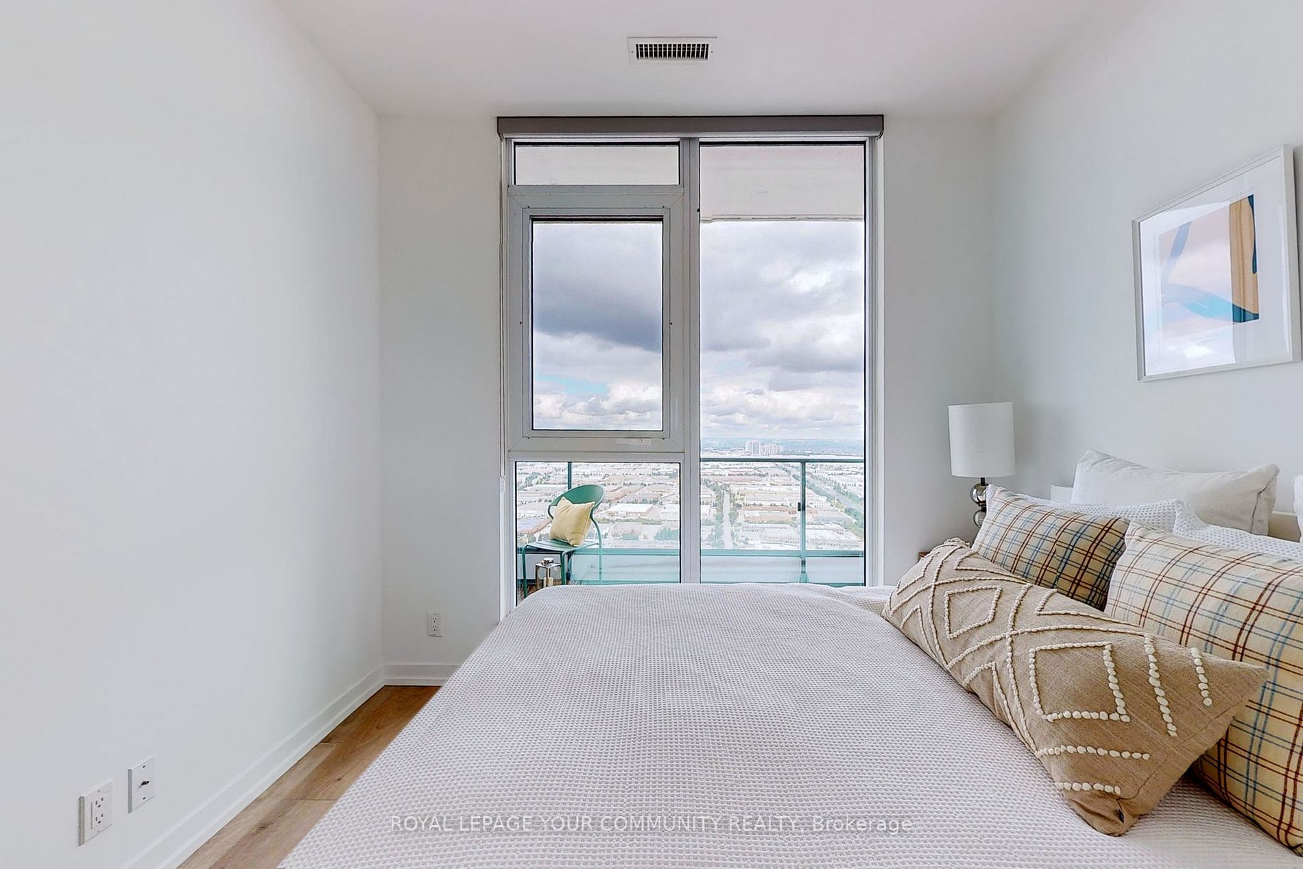 950 Portage Pkwy, #4501