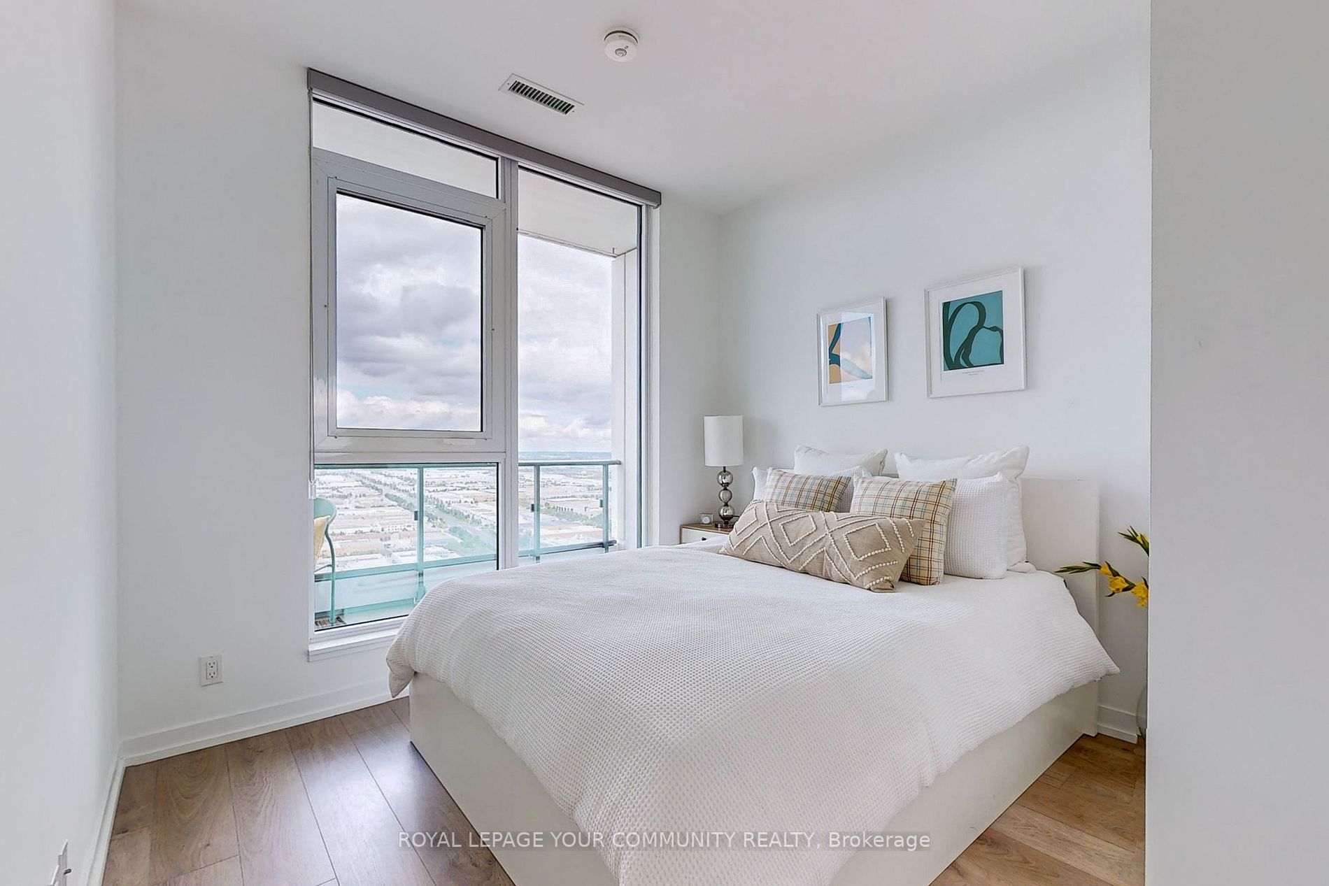 950 Portage Pkwy, #4501