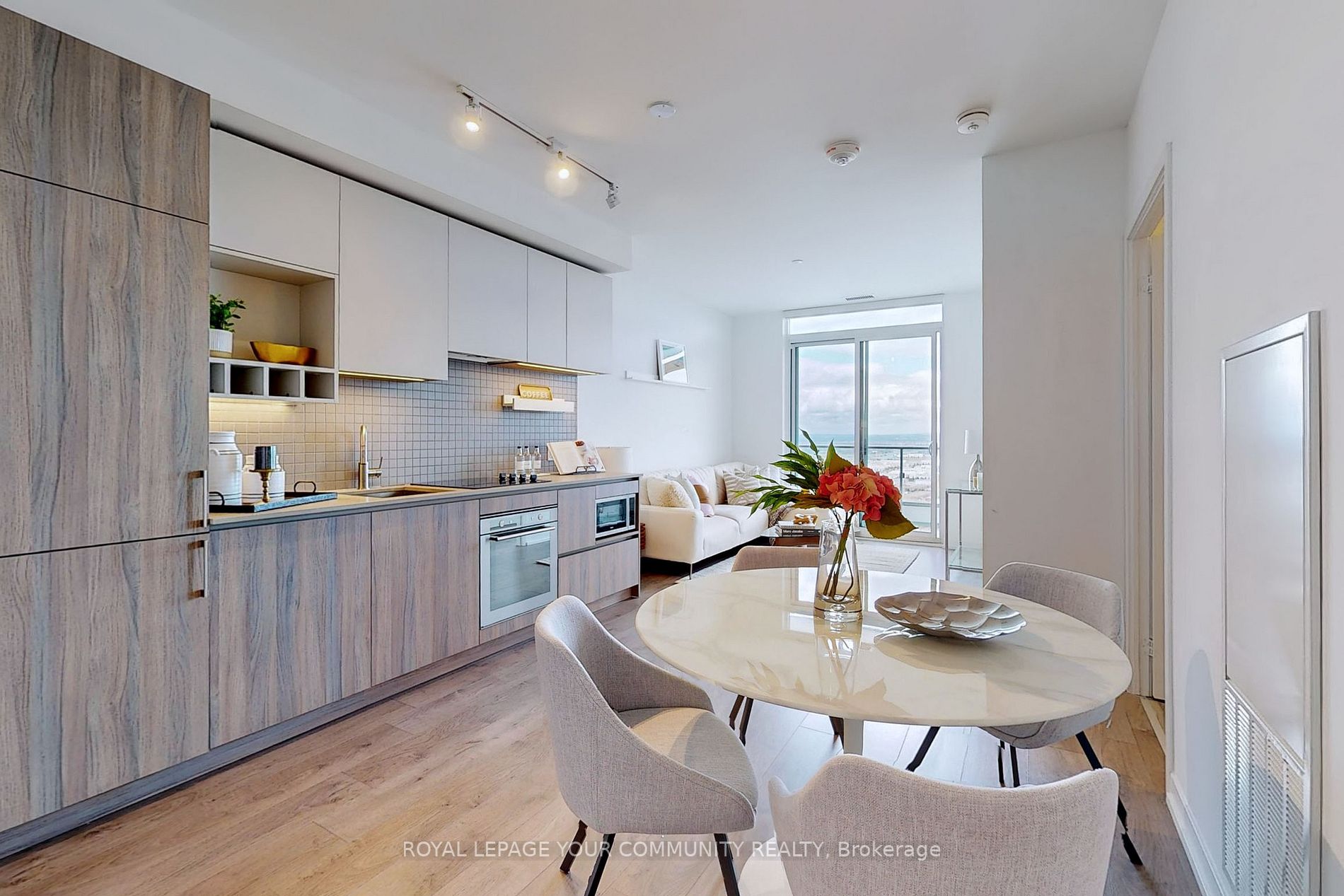 950 Portage Pkwy, #4501