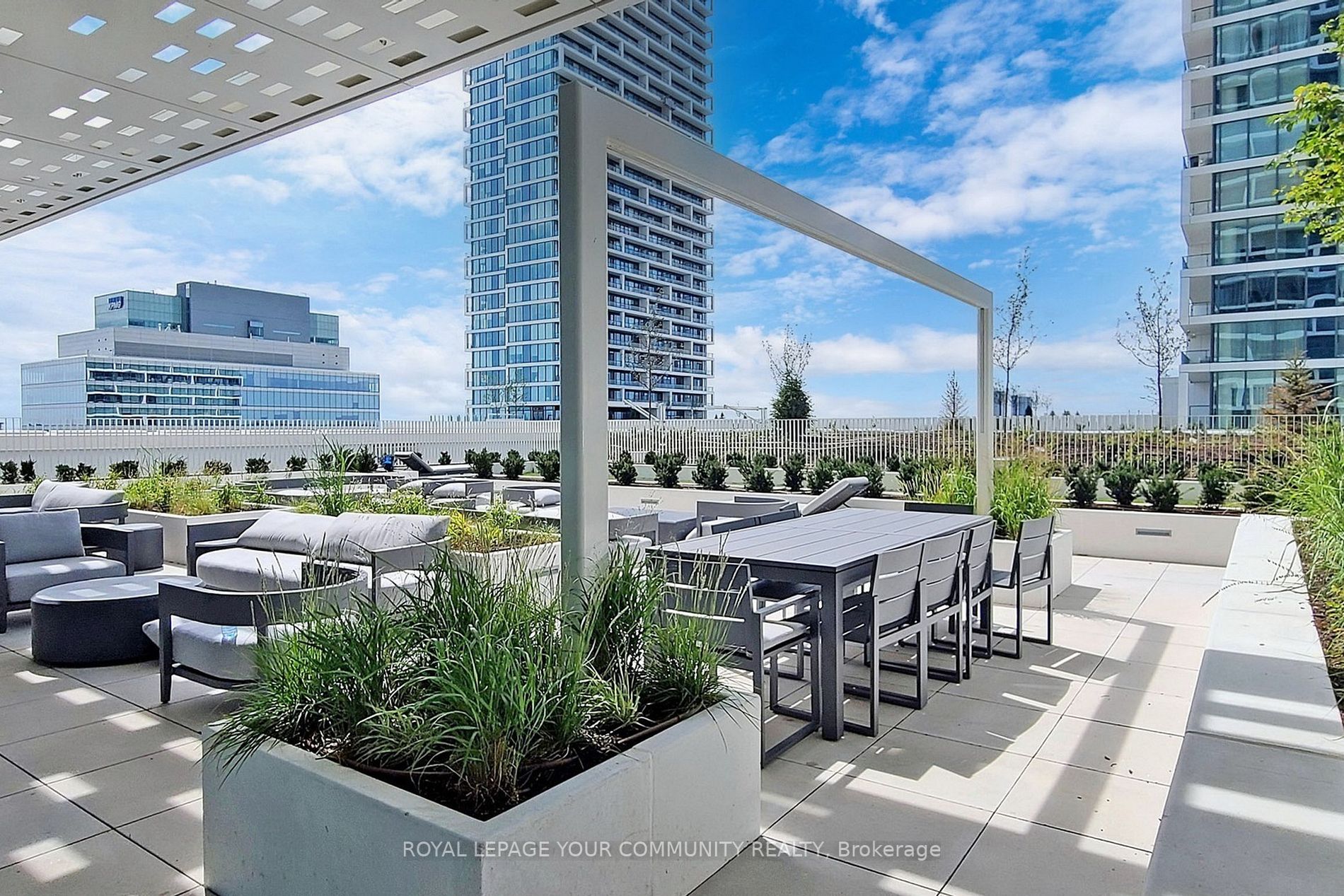 950 Portage Pkwy, #4501