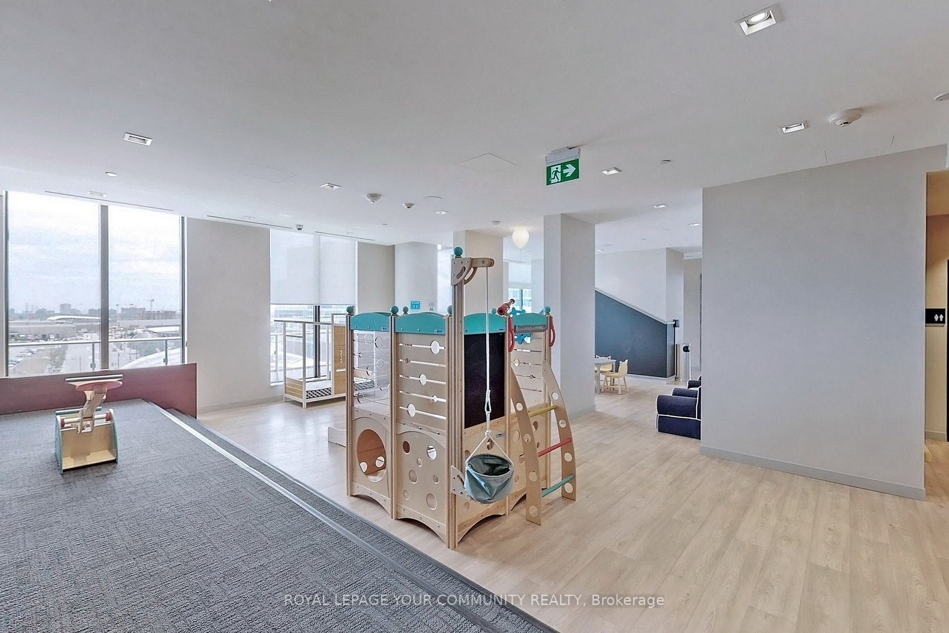 950 Portage Pkwy, #4501
