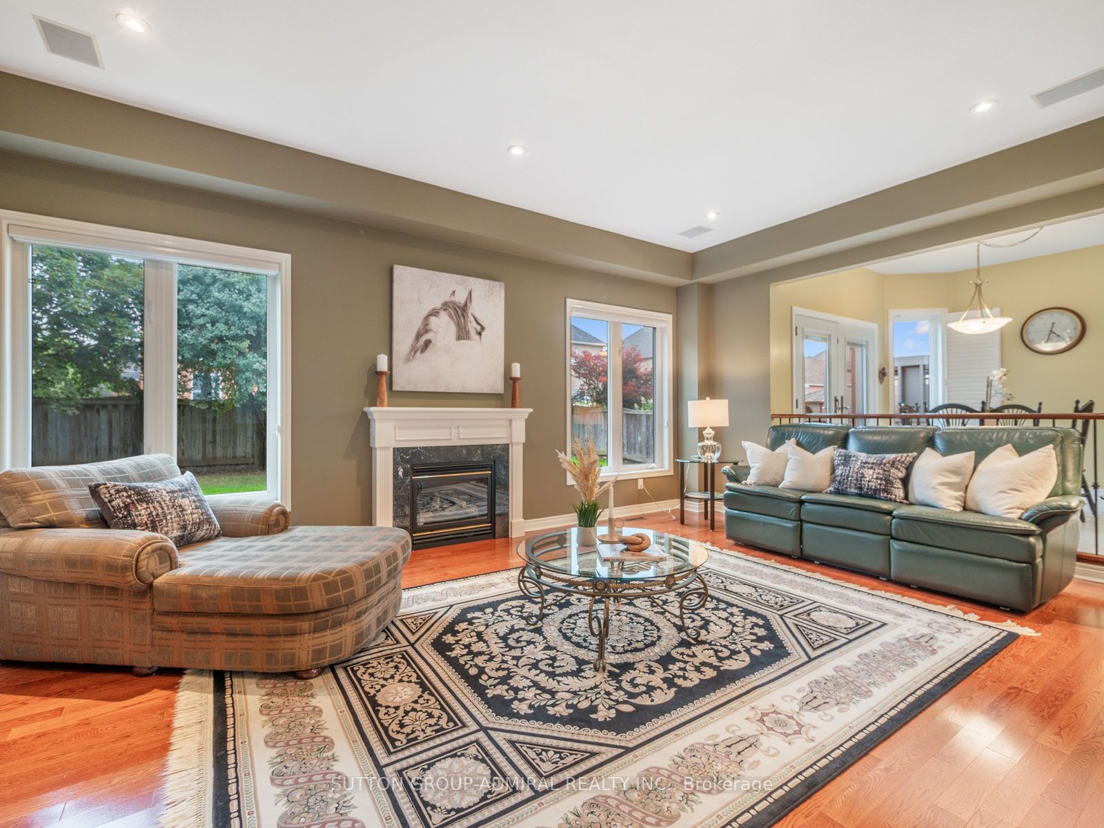 77 Francesca Crt
