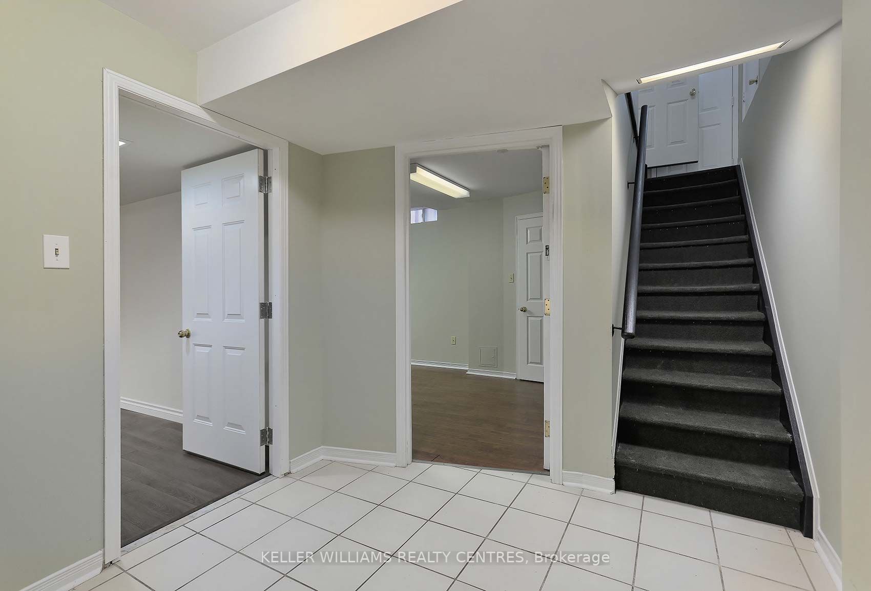 56 Ballard Crescent
