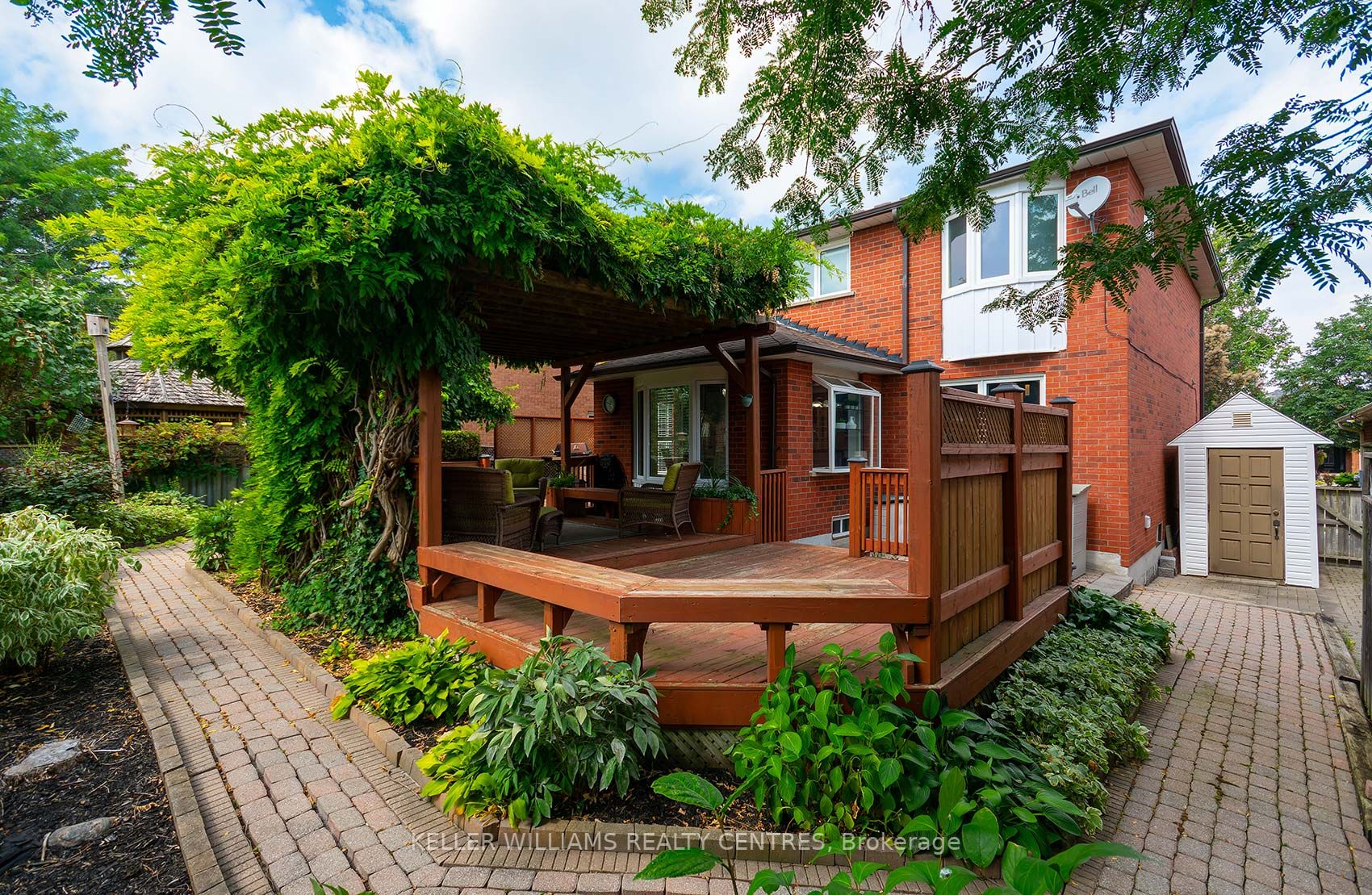 56 Ballard Crescent