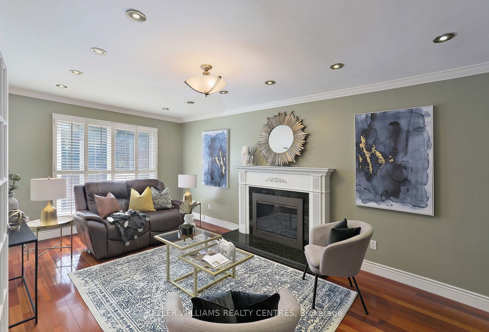 56 Ballard Crescent