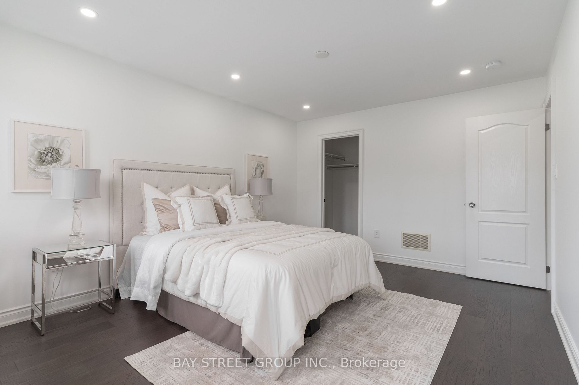 10 Milby Crescent