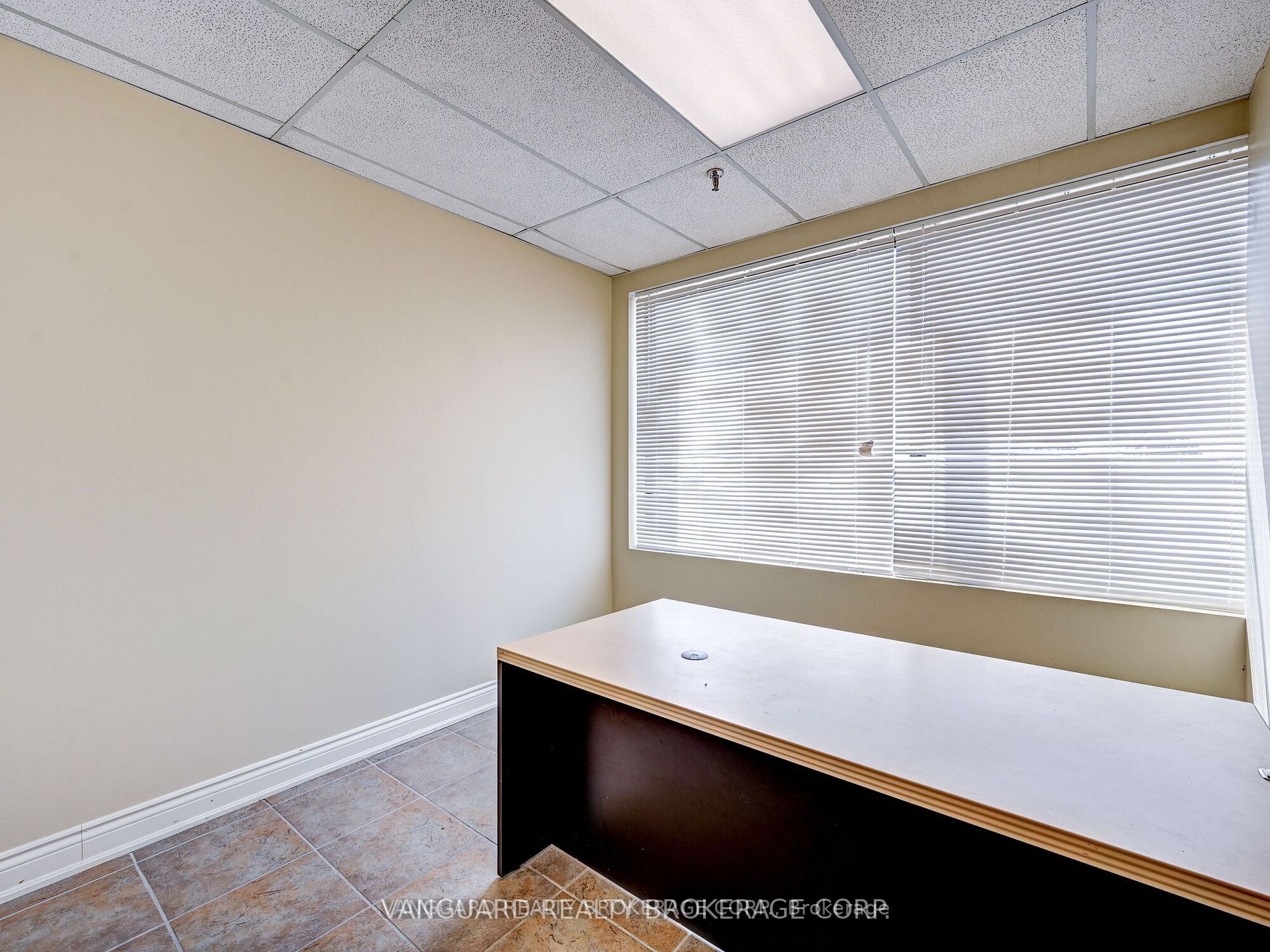 90 Winges Rd, #203-206