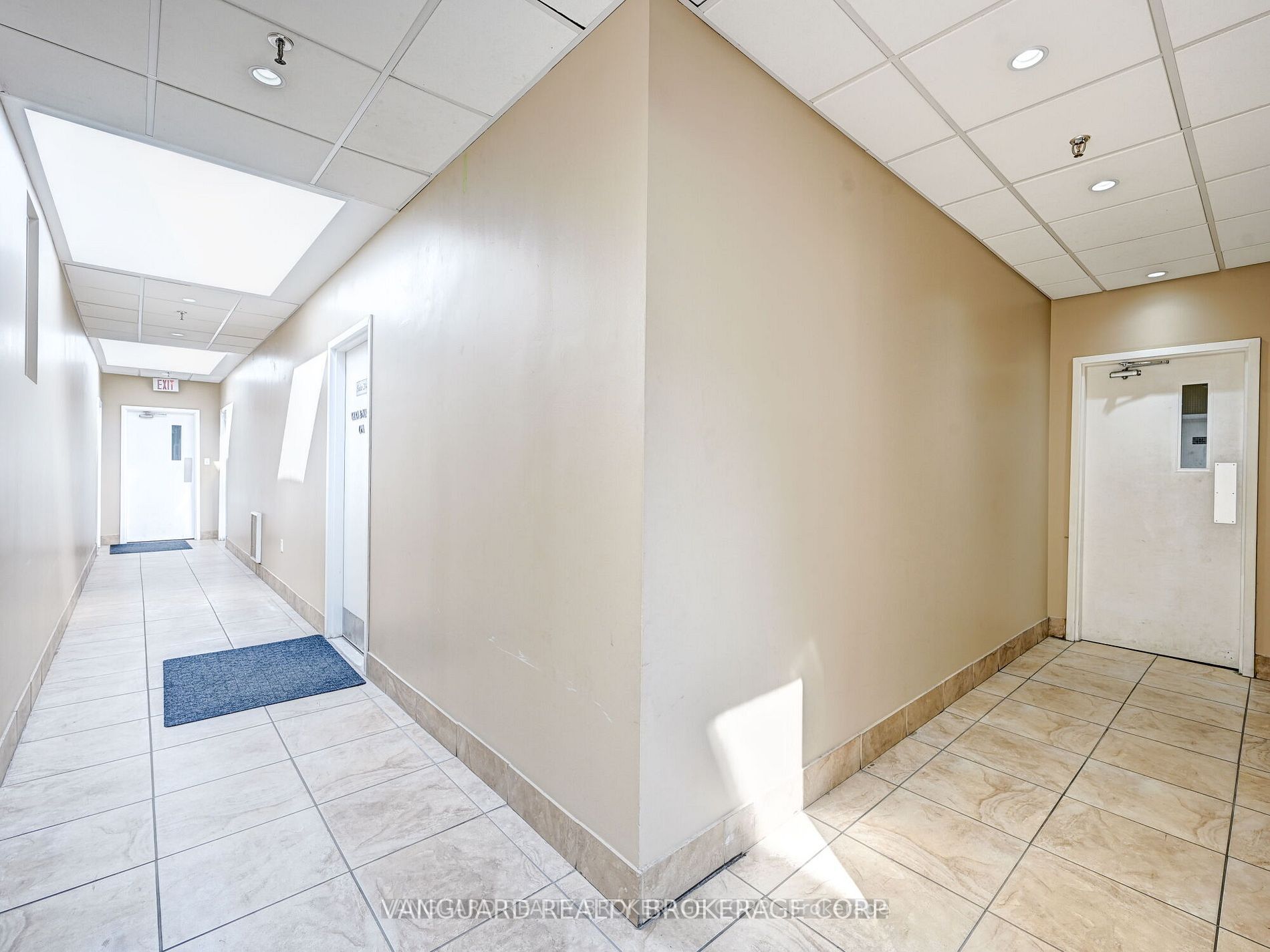 90 Winges Rd, #203-206