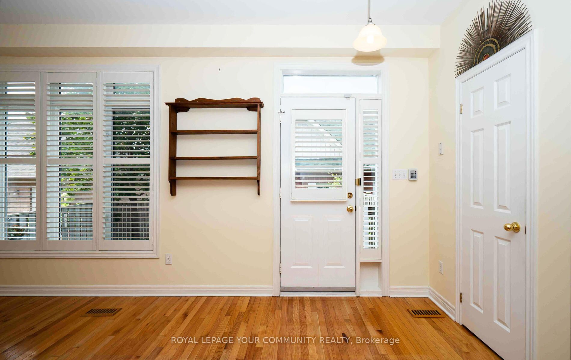 131 Irish Rose Dr