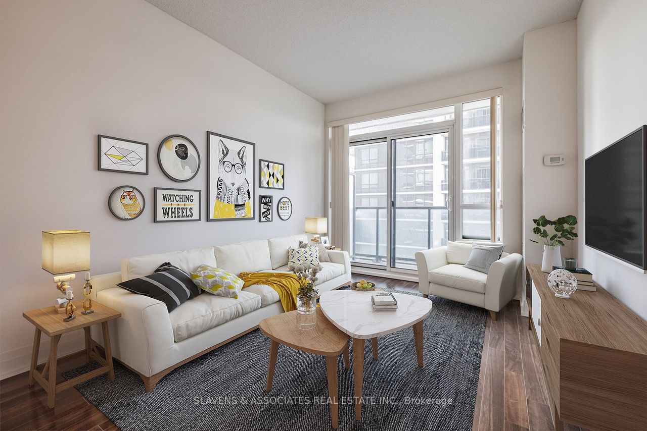 7167 Yonge St, #1411