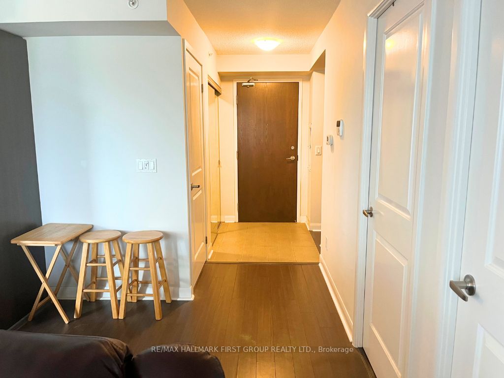 75 Norman Bethune Ave, #422