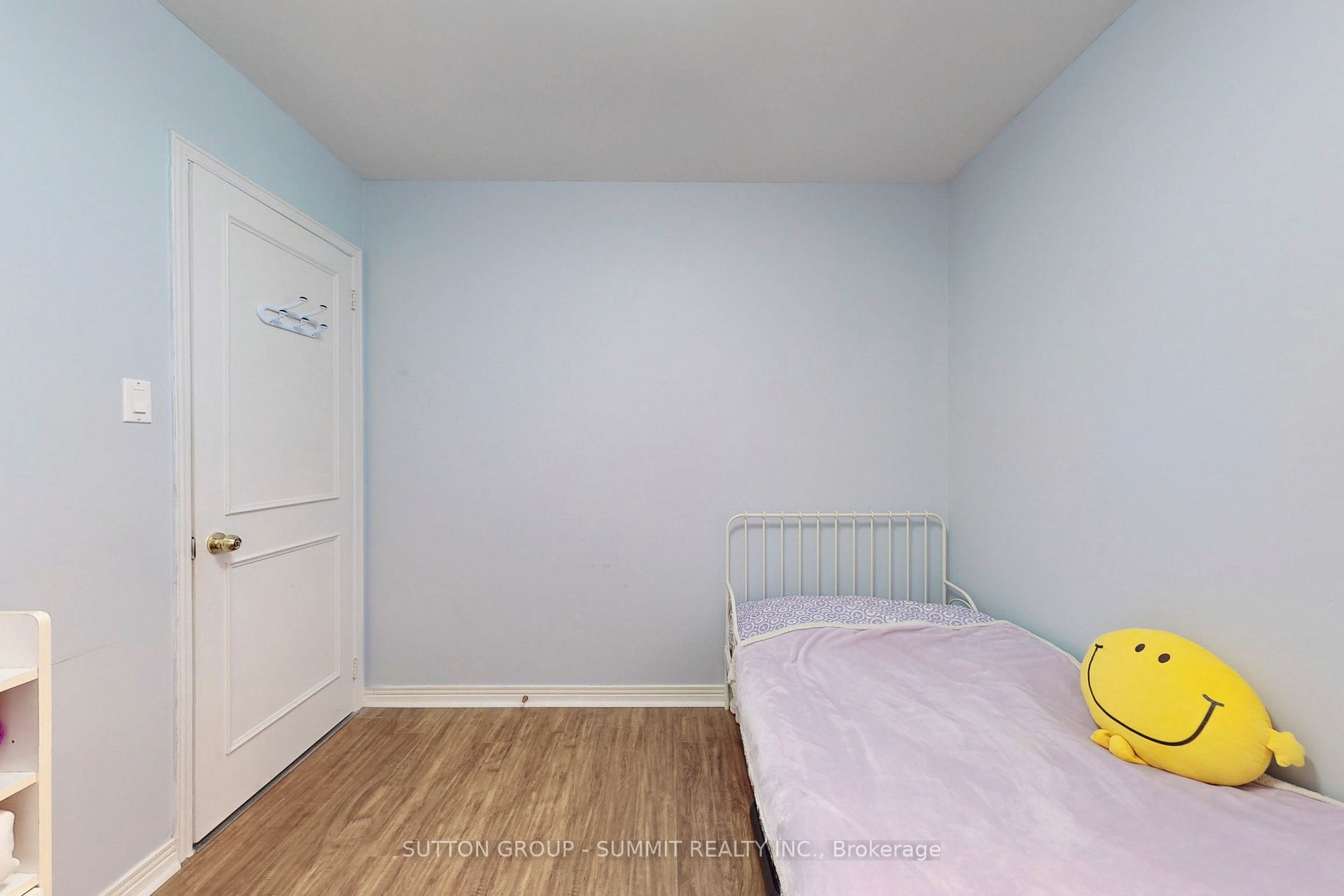 16 MILNE Lane