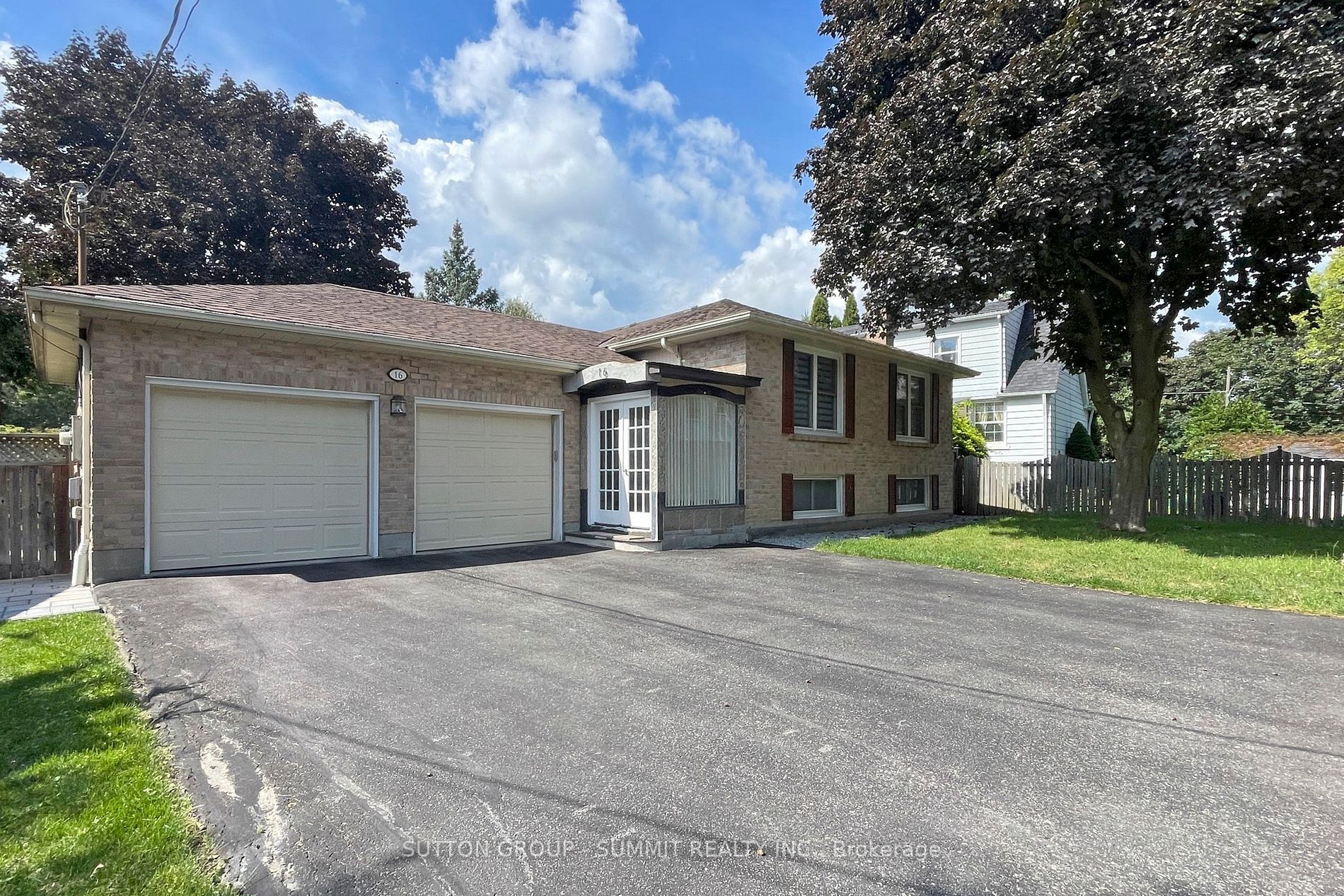 16 Milne Lane