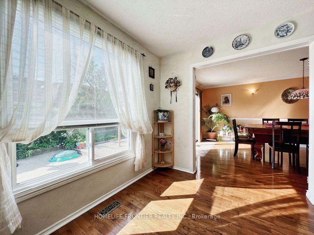 91 Donisi Ave