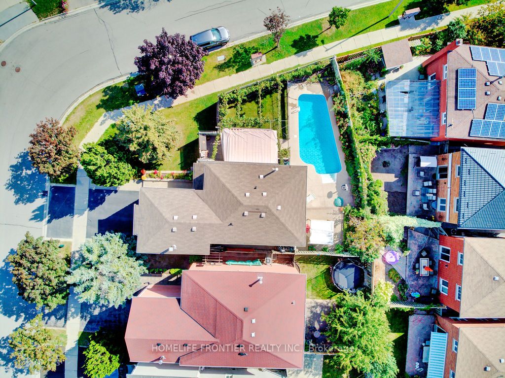 91 Donisi Ave