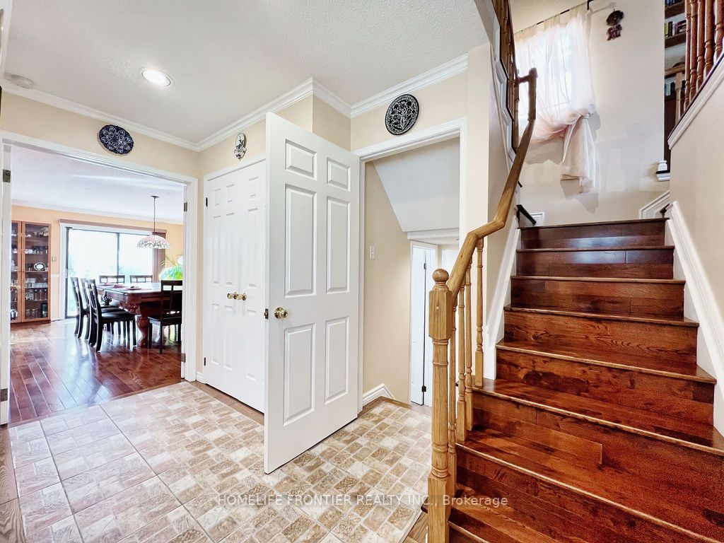 91 Donisi Ave