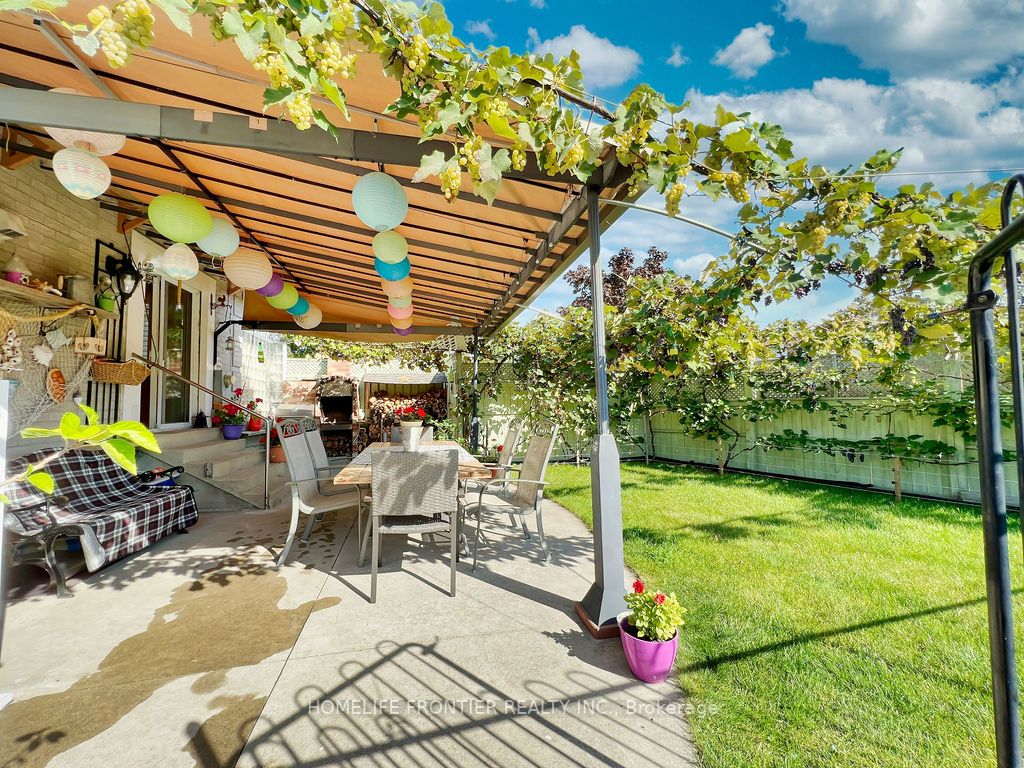 91 Donisi Ave