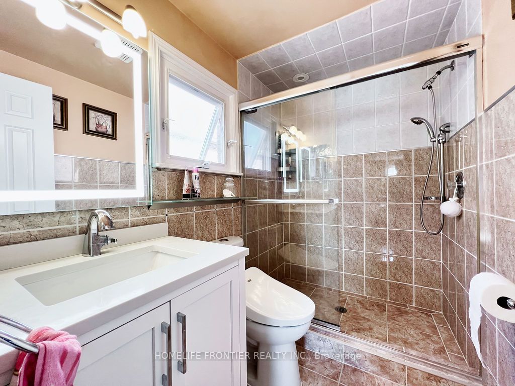 91 Donisi Ave