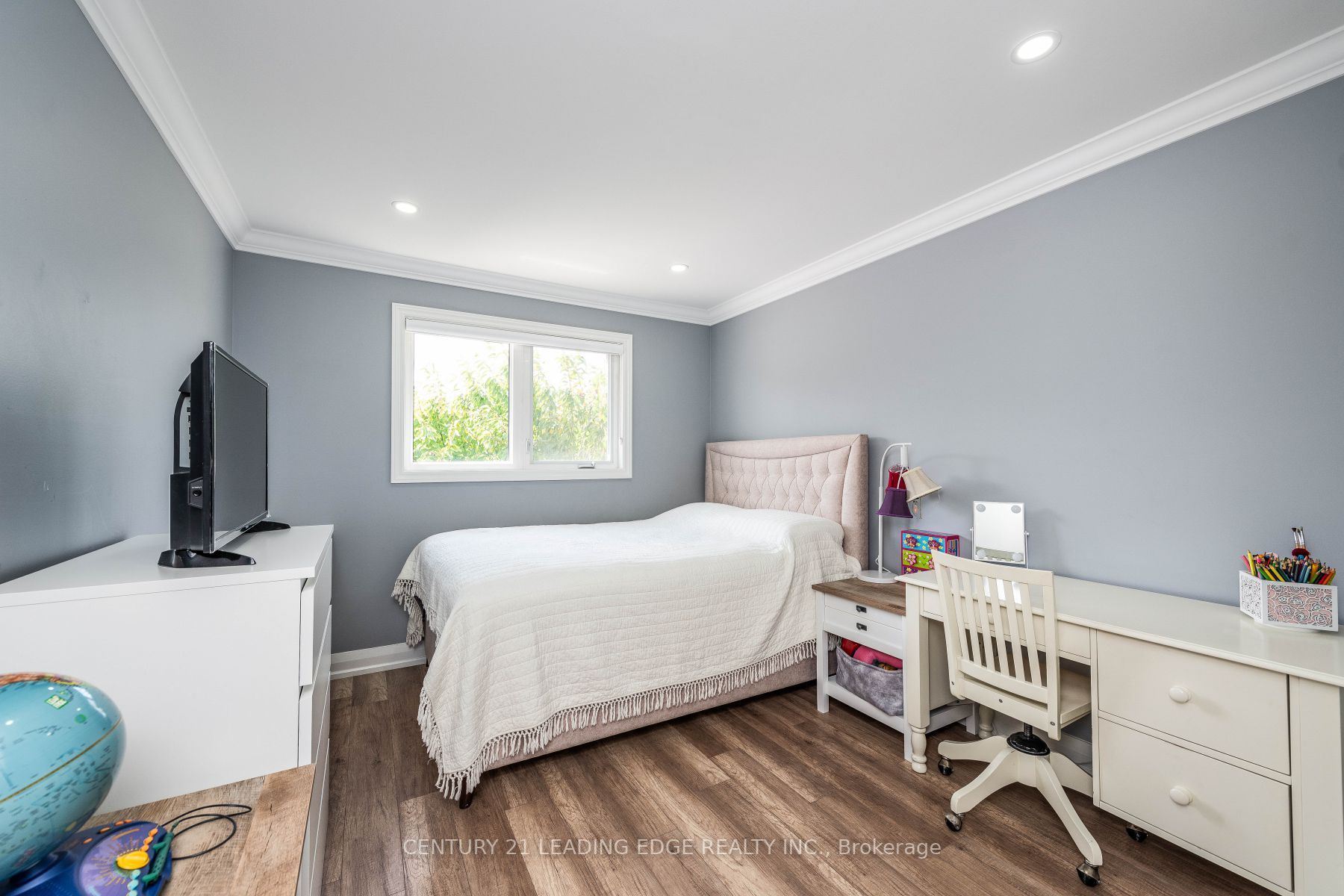 2 Twinberry Cres