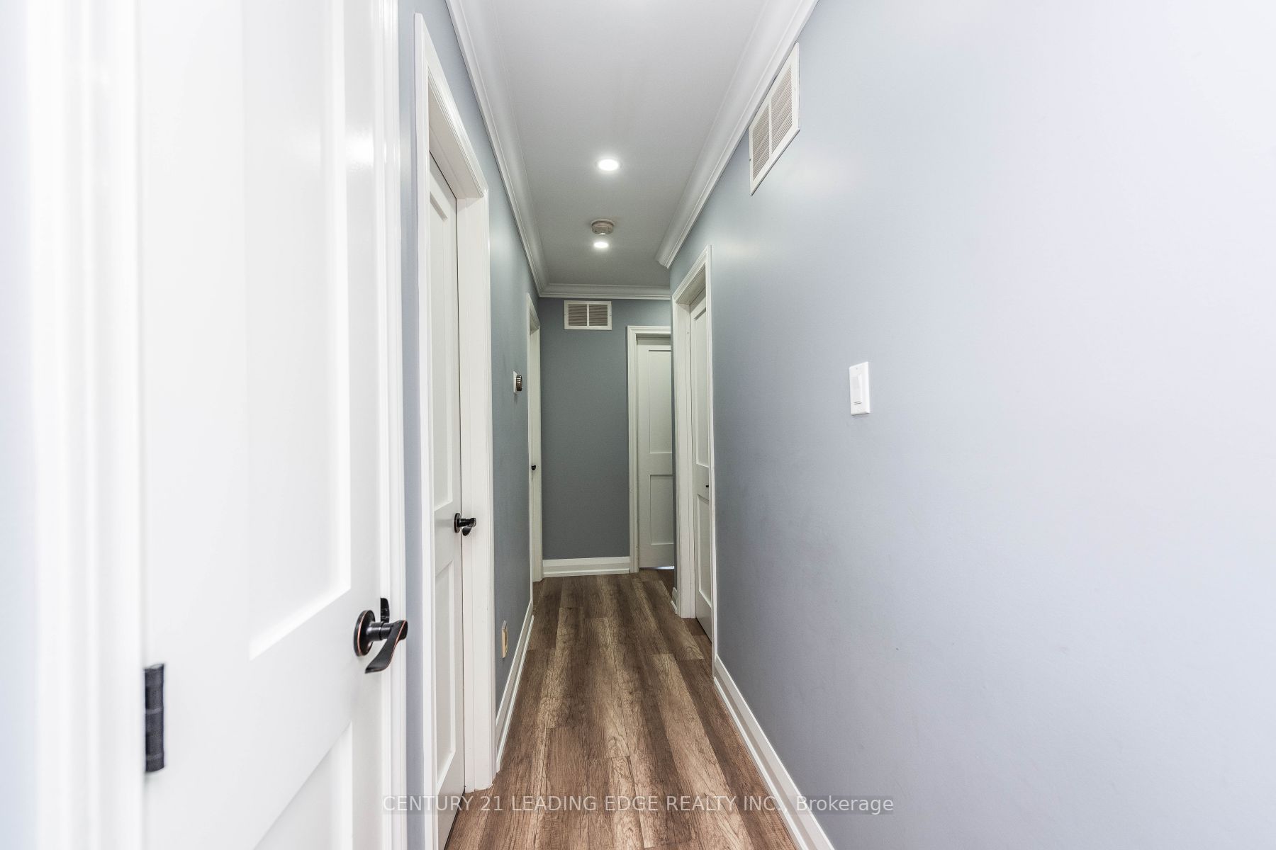 2 Twinberry Cres