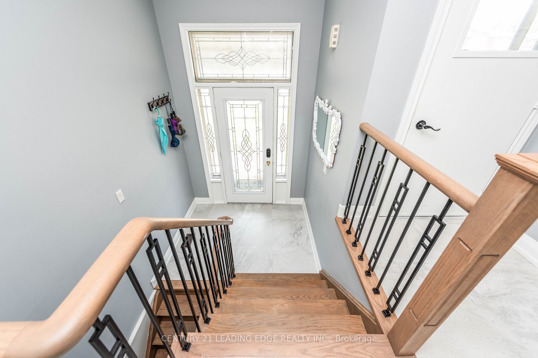 2 Twinberry Cres