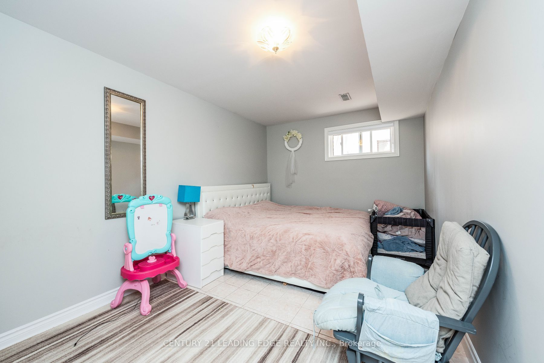 2 Twinberry Cres