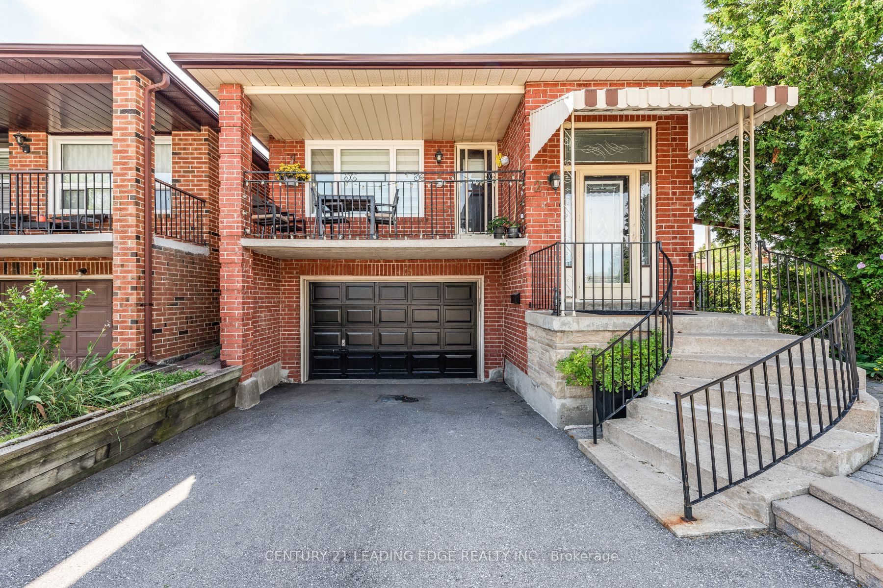 2 Twinberry Cres