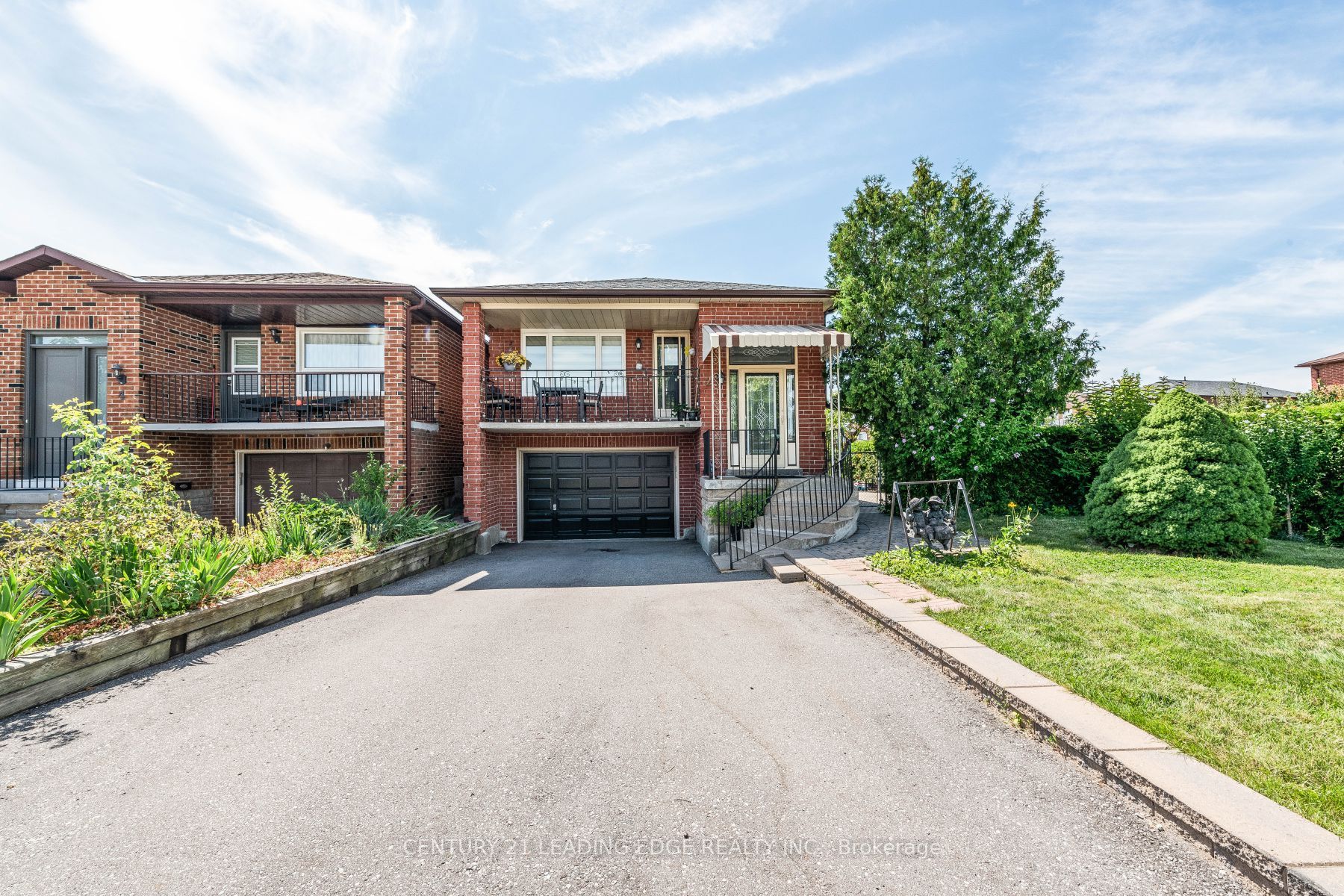 2 Twinberry Cres