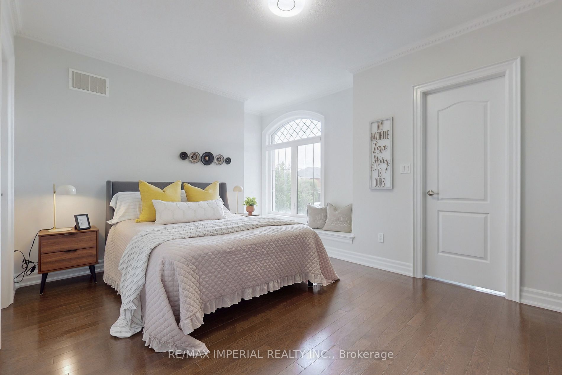 611 Pleasant Ridge Ave