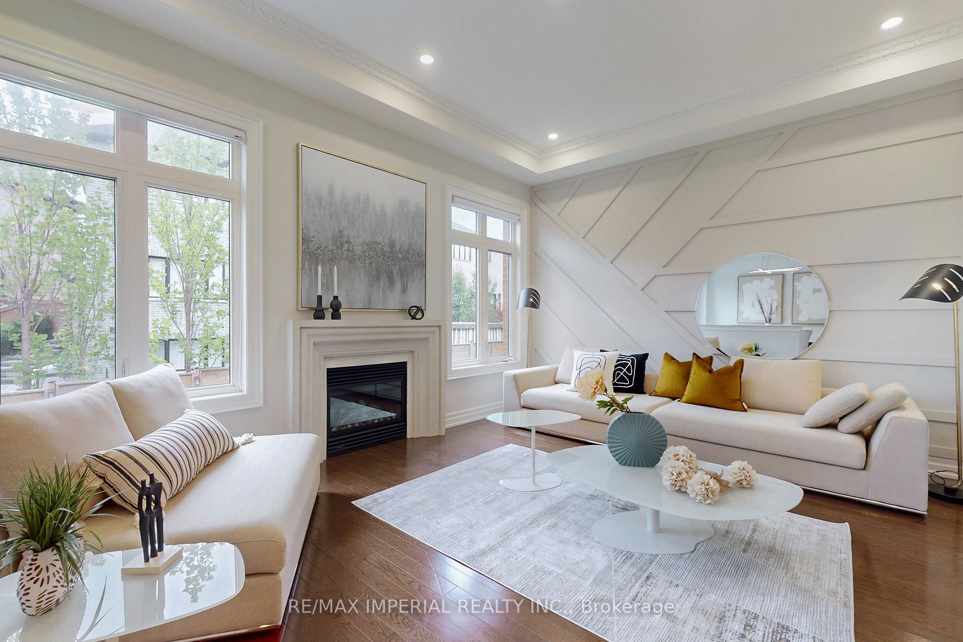 611 Pleasant Ridge Ave