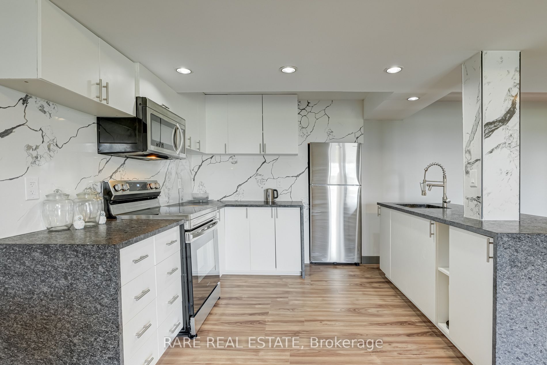 48 Avonlea Rd