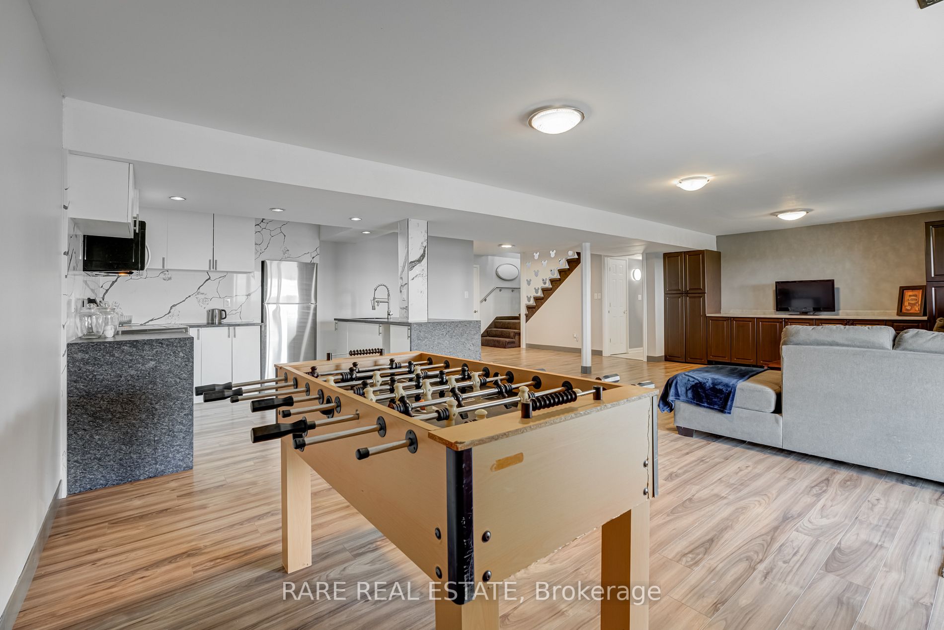 48 Avonlea Rd
