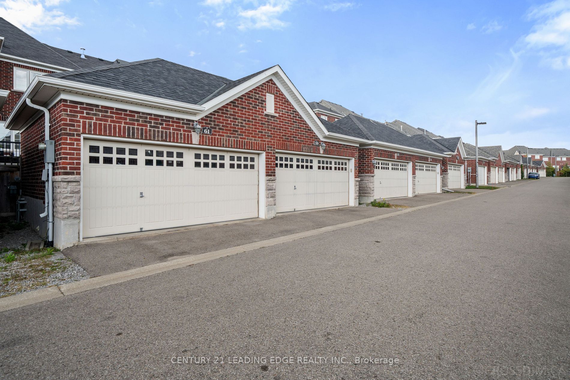 61 Dungannon Dr