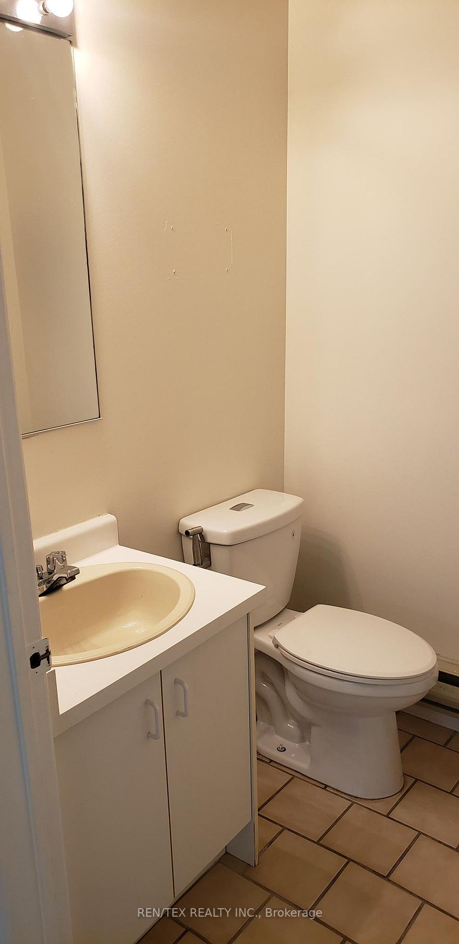 25 Edilcan Dr, #1