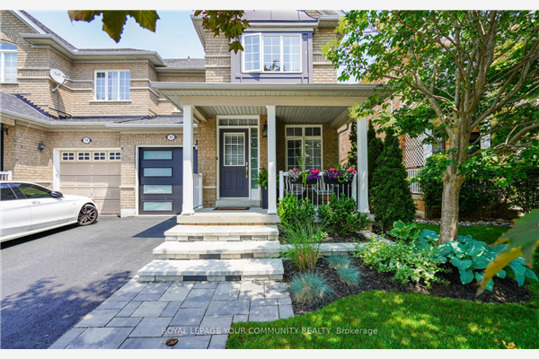 55 Watkins Glen Cres, Aurora