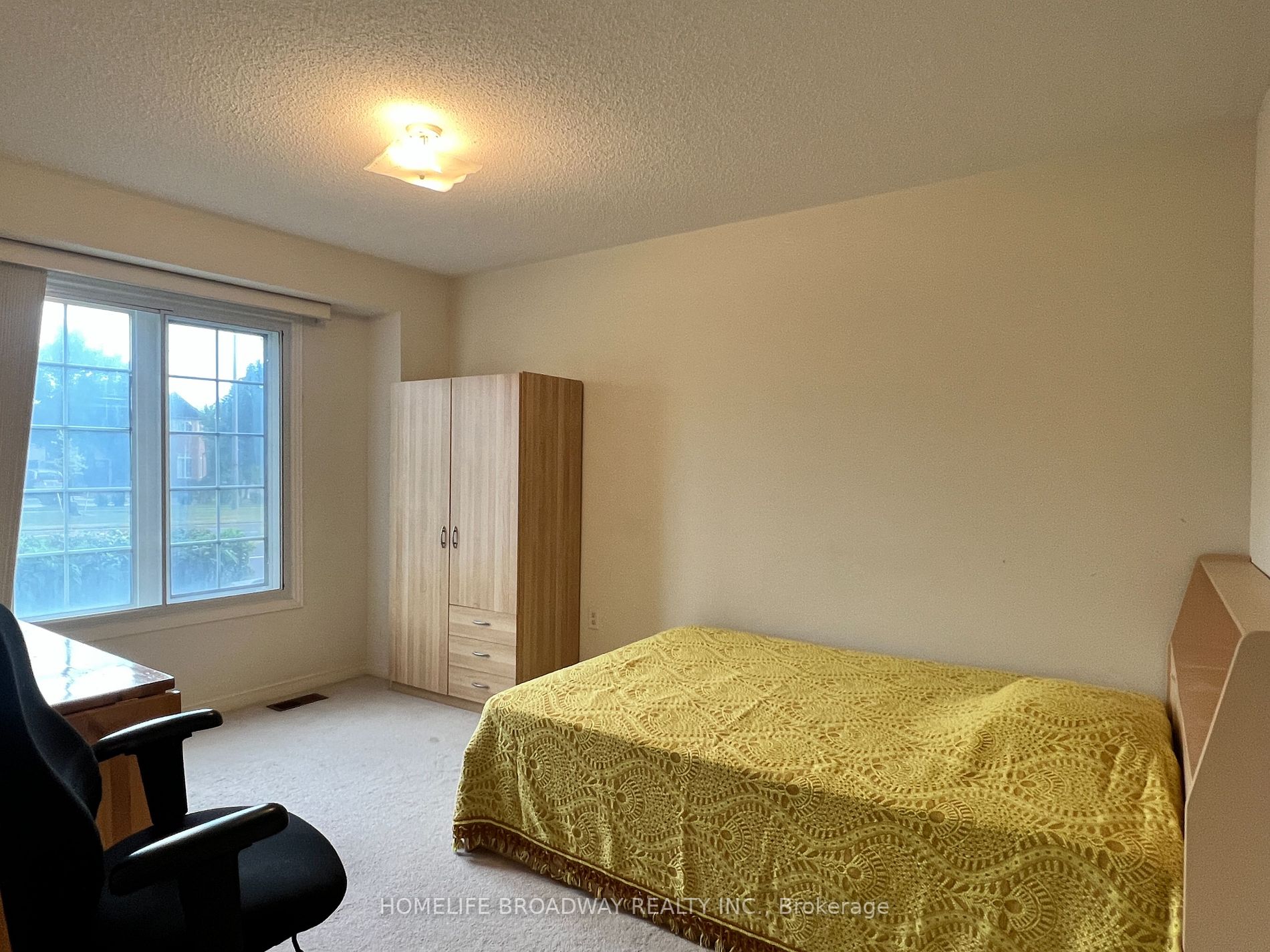 78 Thoroughbred Way